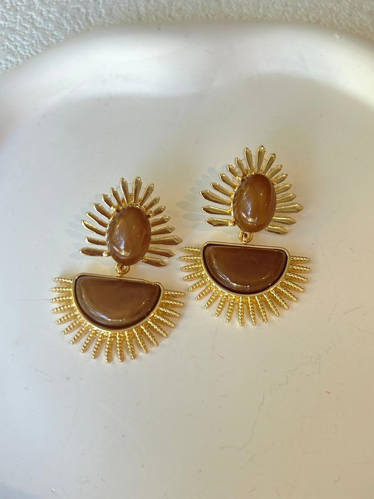 Kahve Detaylı Güneş Gold Küpe