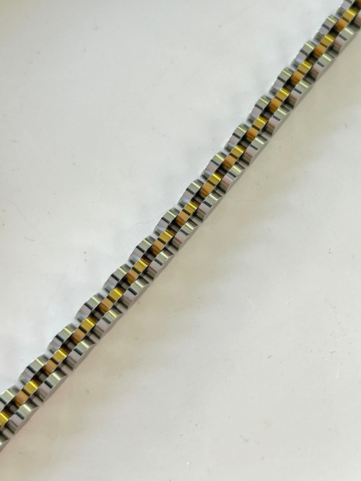Marka Model Rlx Çelik Gold Detay Bileklik (2mm)