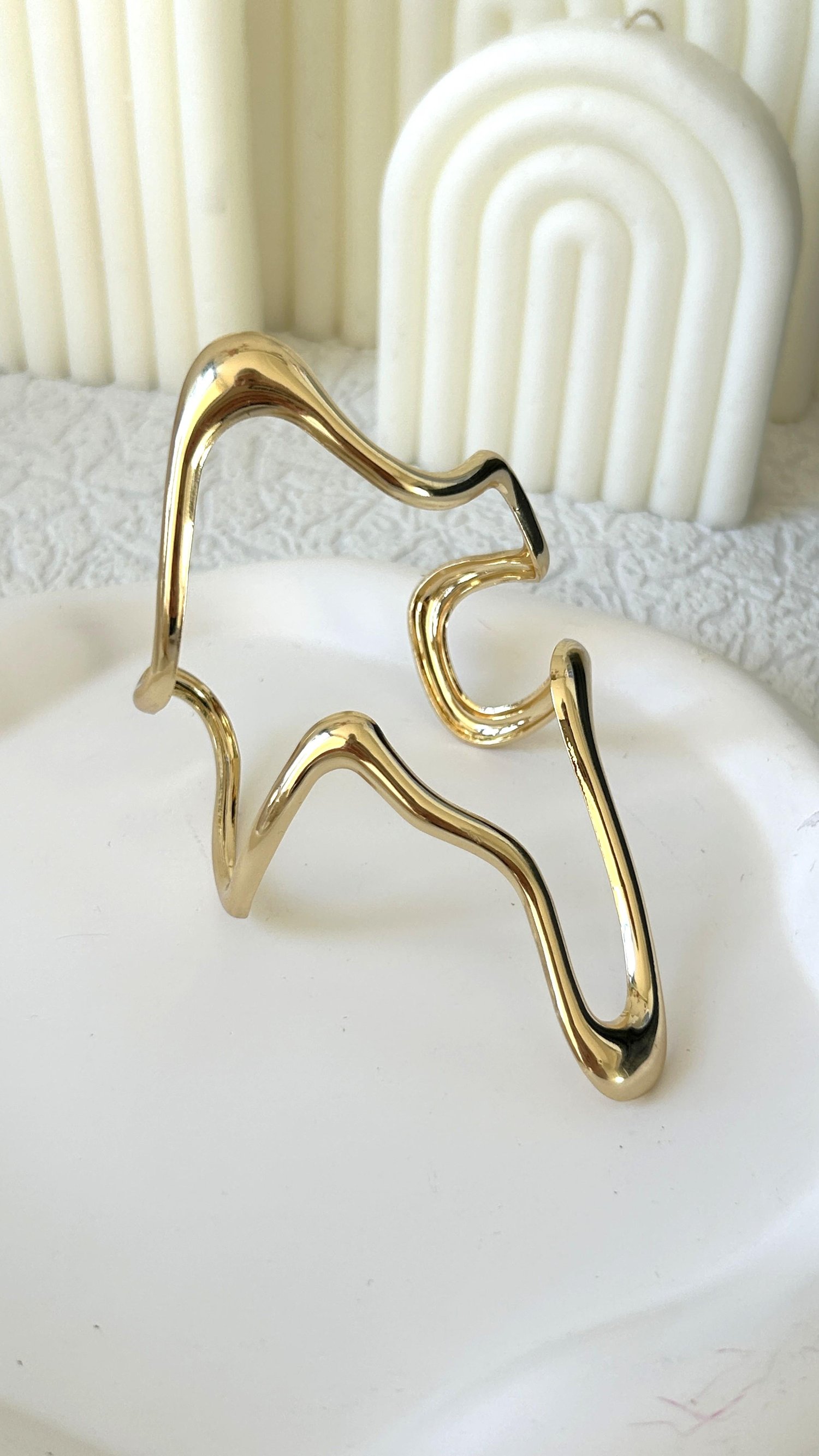 Özel Seri Asimetrik Gold Kelepçe
