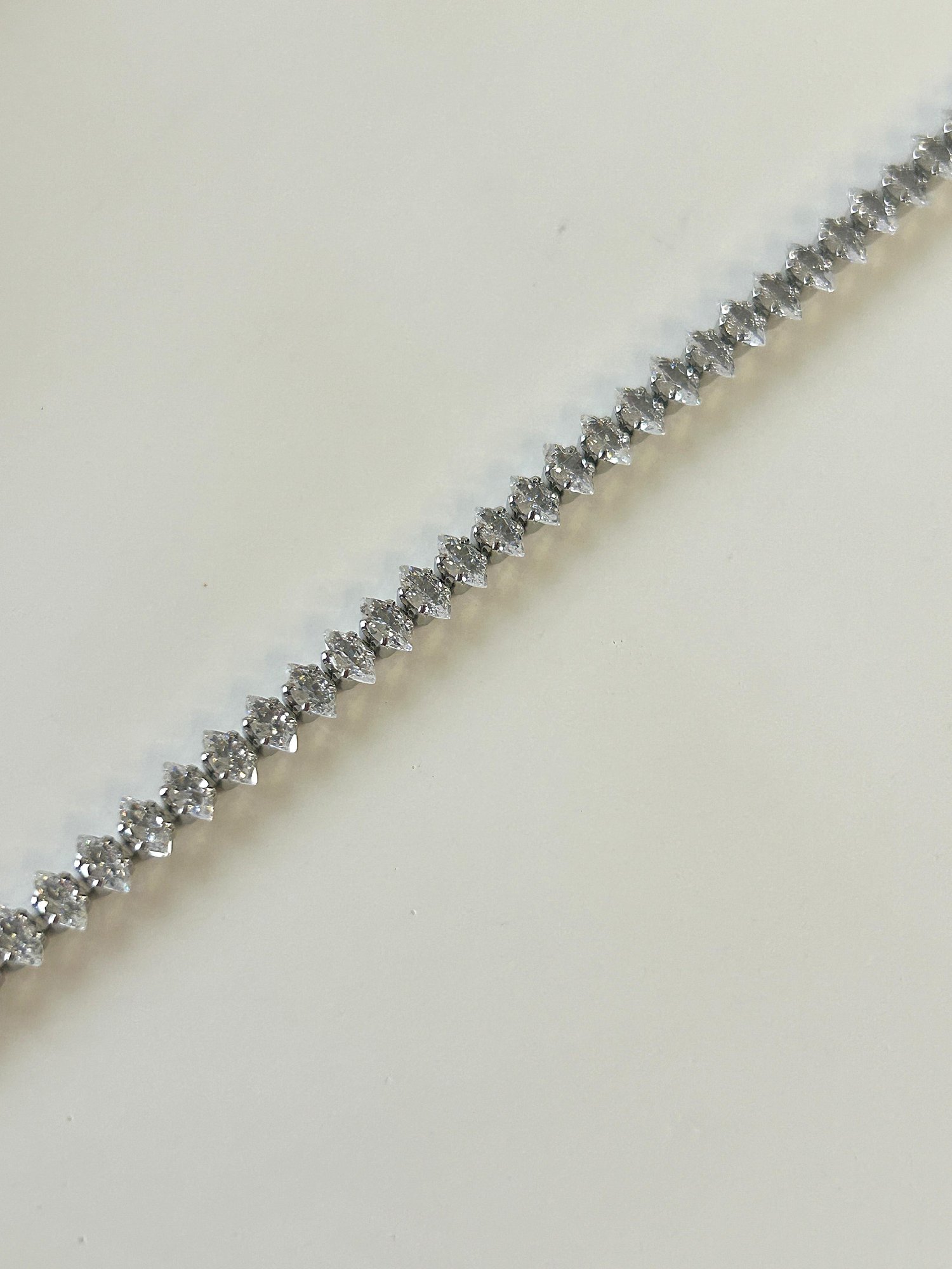 Premium Damla Model Suyolu Silver Bileklik