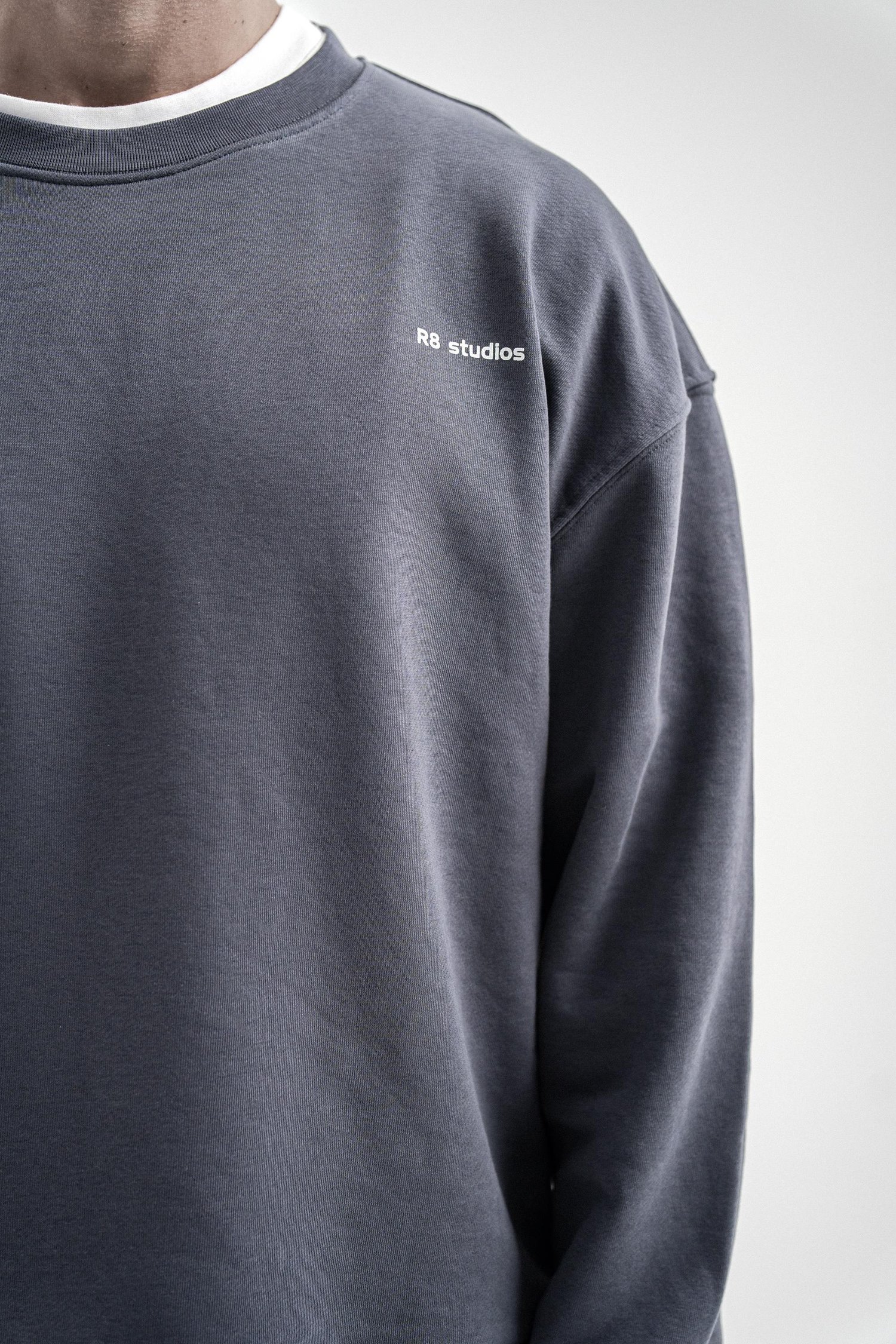 FÜME BİSİKLET YAKA SWEATSHIRT