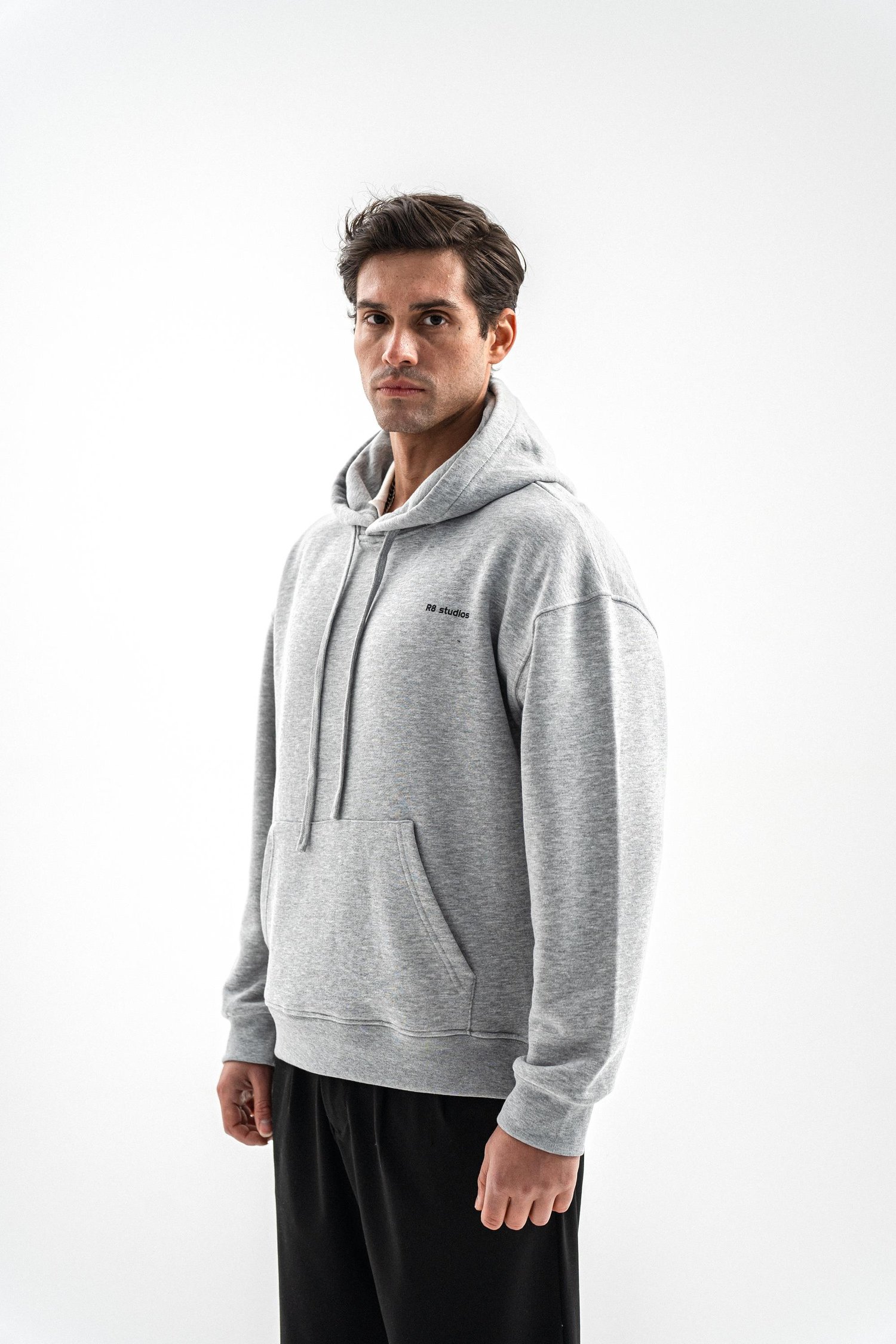 GRİ KAPÜŞONLU OVERSIZE SWEATSHIRT