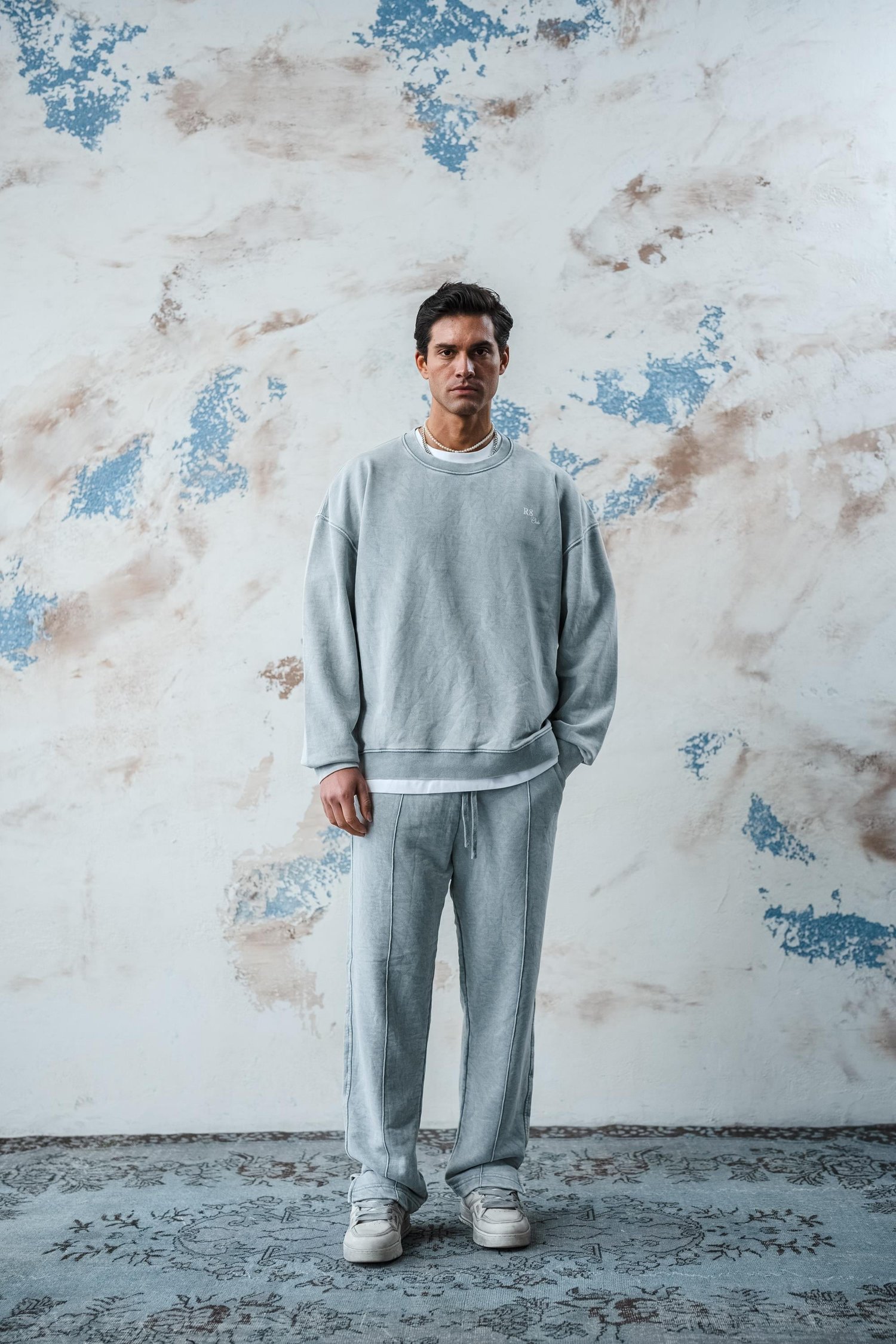 YIKAMALI OVERSIZE SWEATSHIRT