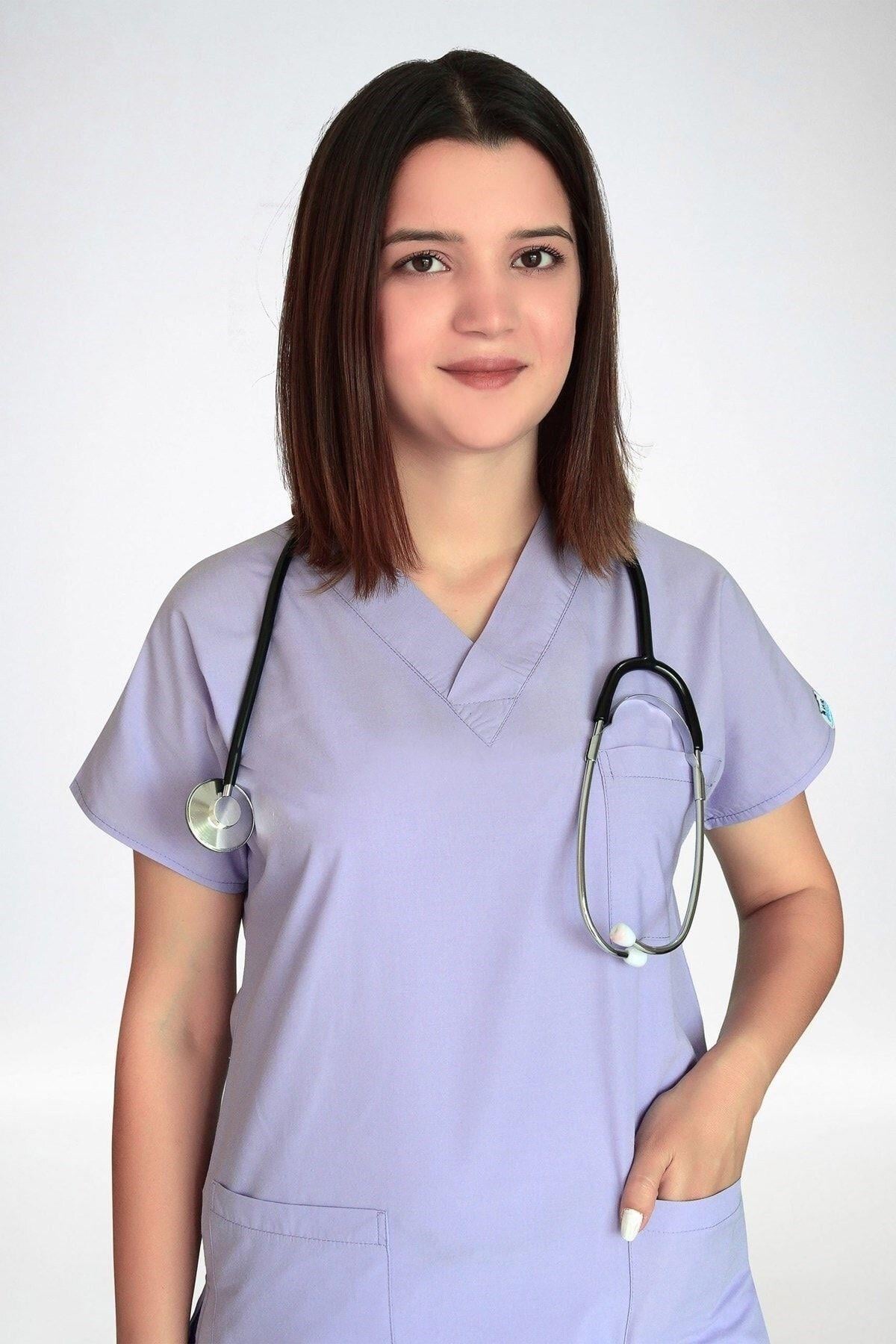 Kadın Lila Renk Likralı Cerrahi Tek Üst Doktor Hemşire Hastane Forma-Nur Medikal Giyim