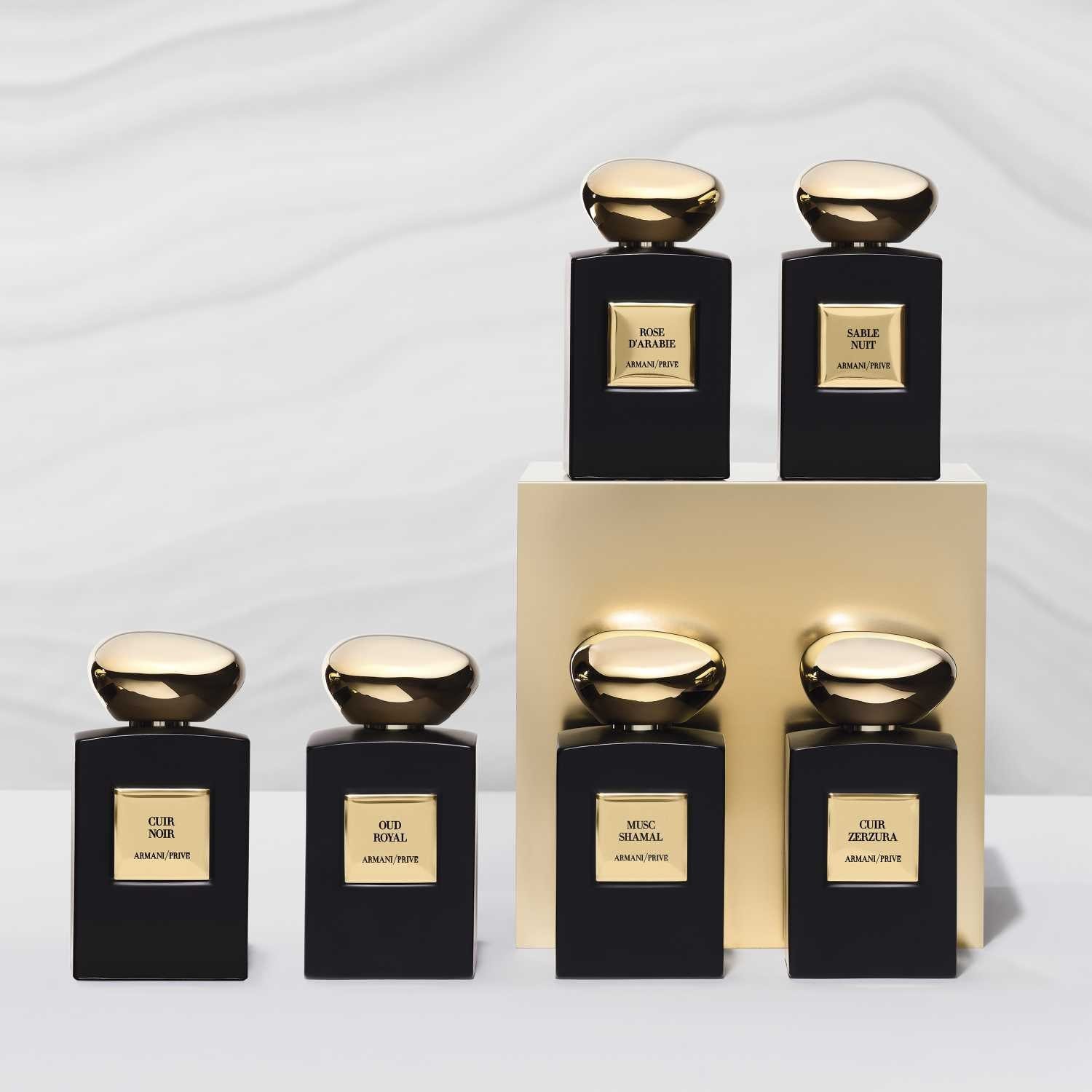 armani-priv-oud-royal-eau-de-parfum-1b92f7.jpg