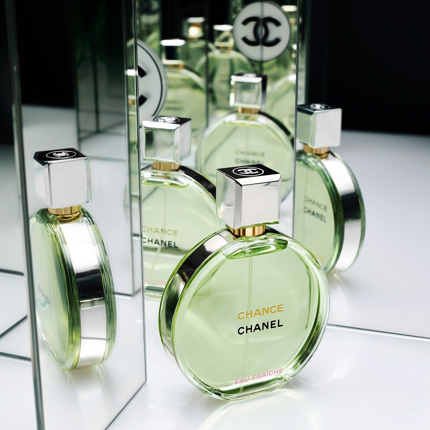 chance-eau-fra-che-eau-de-parfum-spray-68efbb.jpg