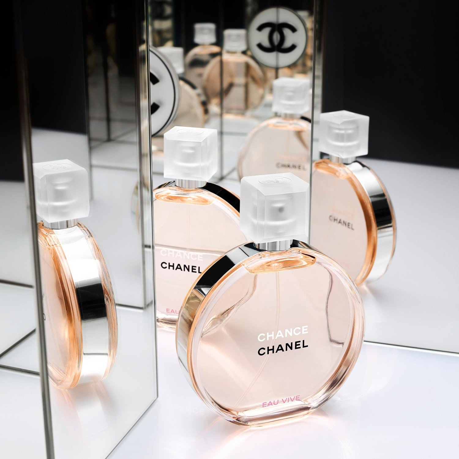 chance-eau-vive-eau-de-toilette-63a5-c.jpg