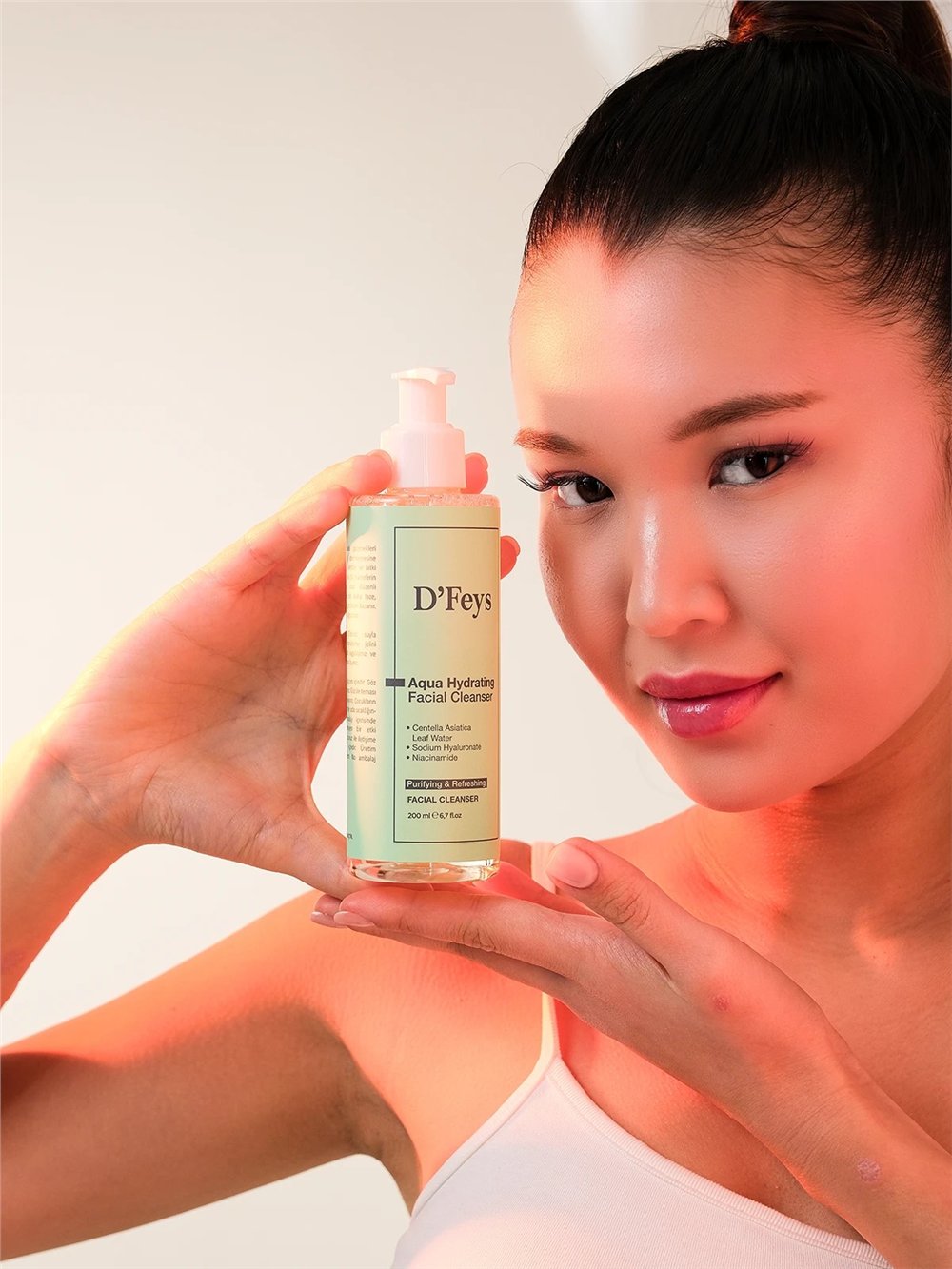 Dfeys Arındırıcı ve Tazeleyici Yüz Yıkama Jeli 200 ml