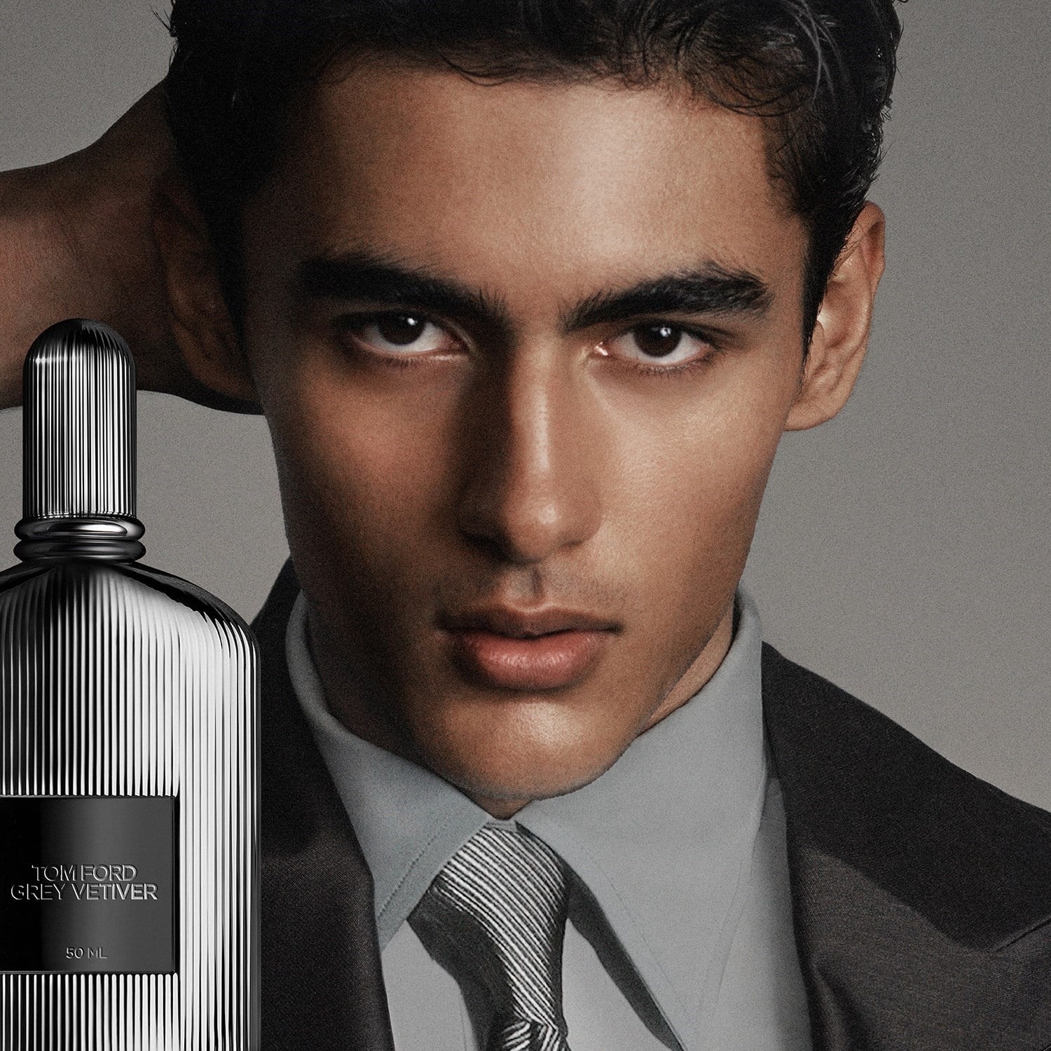 grey-vetier-eau-de-parfum-54-335.jpg