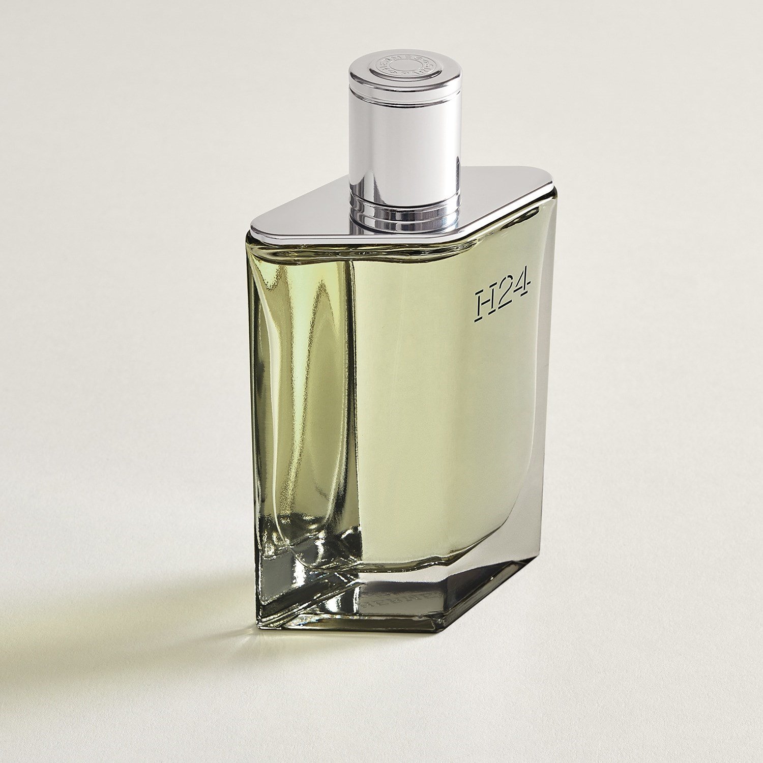 h24-eau-de-parfum-b37501.jpg