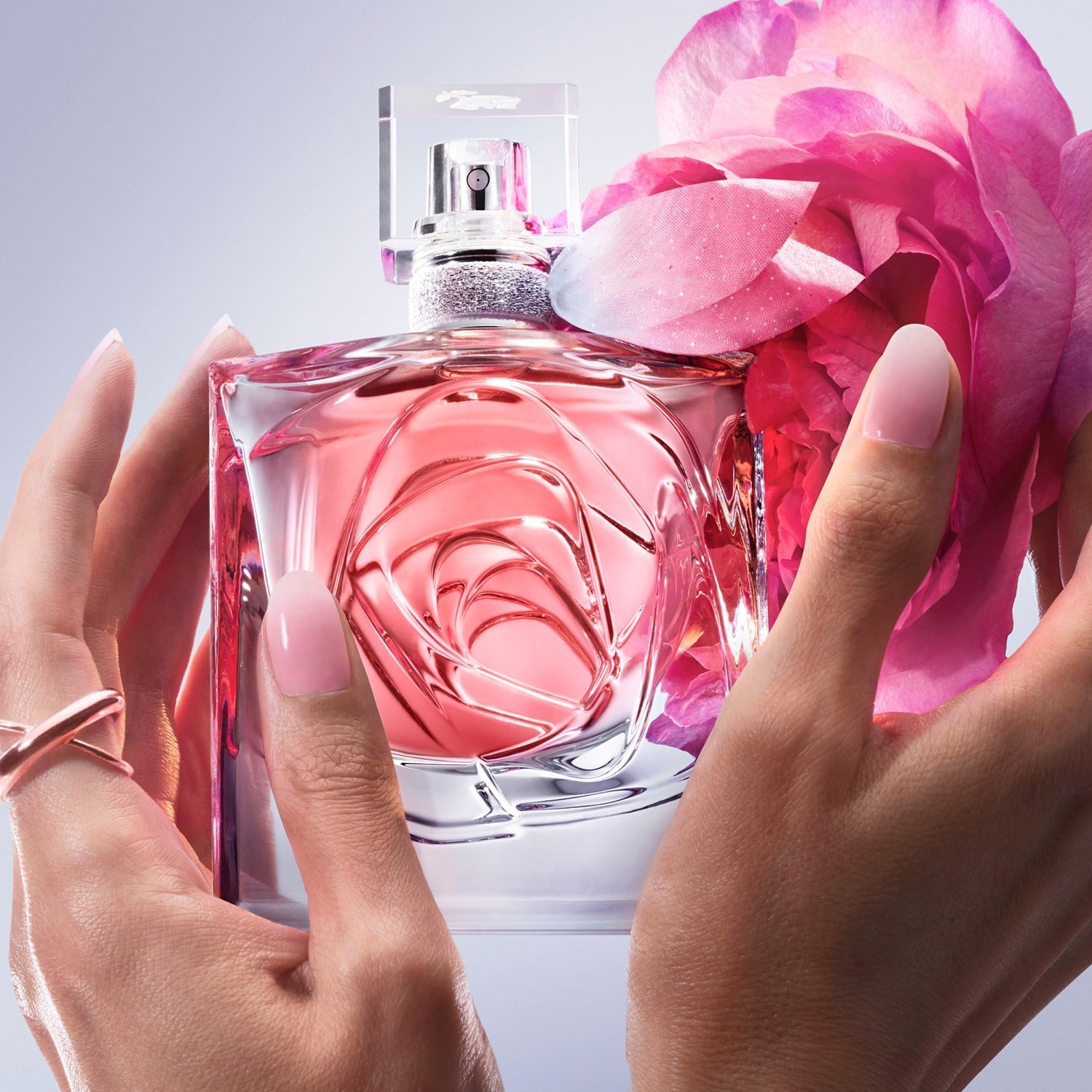la-vie-est-belle-rose-extraordinaire-e-a-fab4.jpg