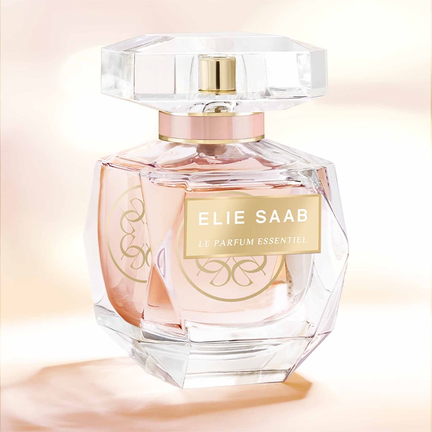 le-parfum-essentiel-eau-de-parfum-79fa3-.jpg