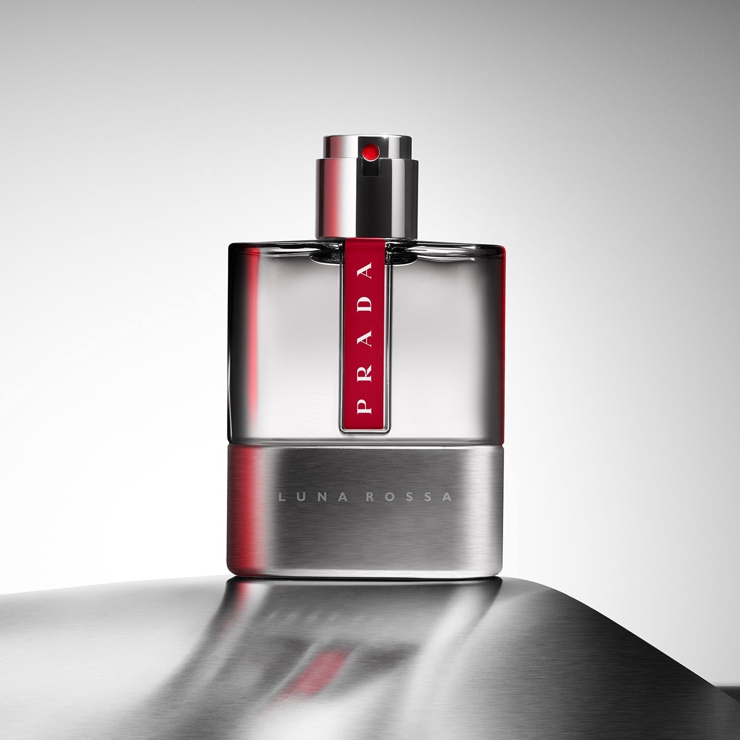 luna-rossa-eau-de-toilette-91bf4d.jpg