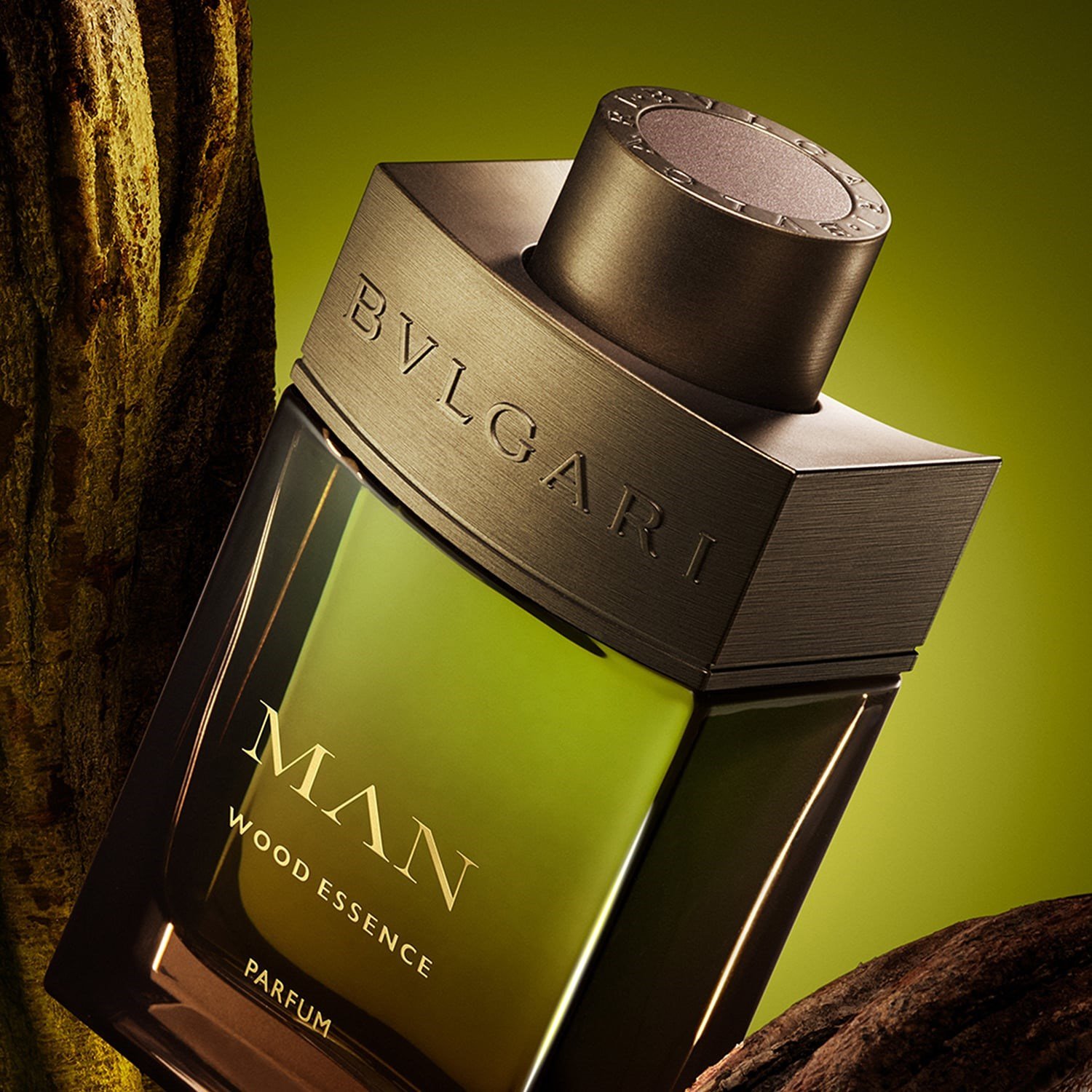 man-wood-essence-parfum-ad3-8e.jpg