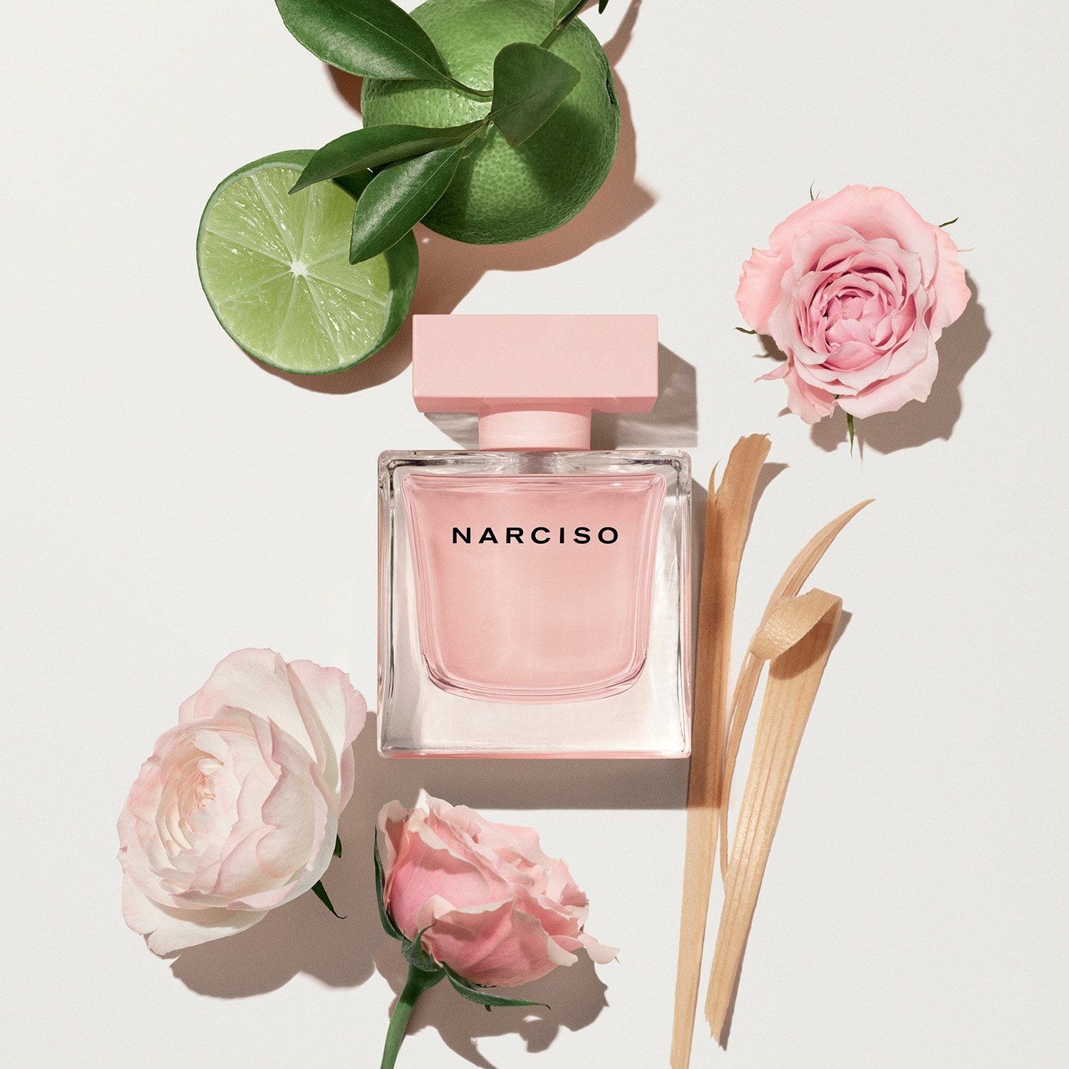 narciso-cristal-eau-de-parfum--b5fe-.jpg