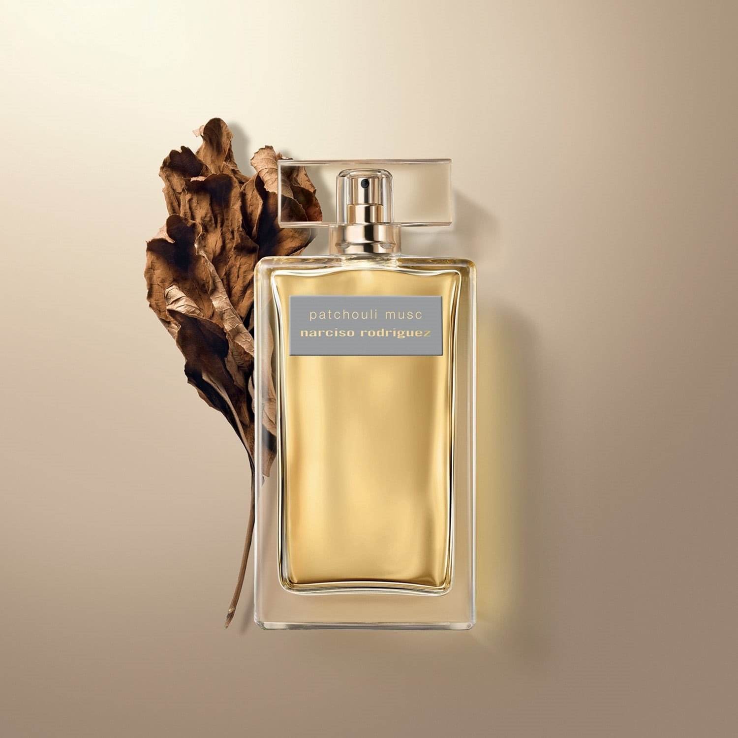 patchouli-musc-eau-de-parfum-intense-747d10.jpg