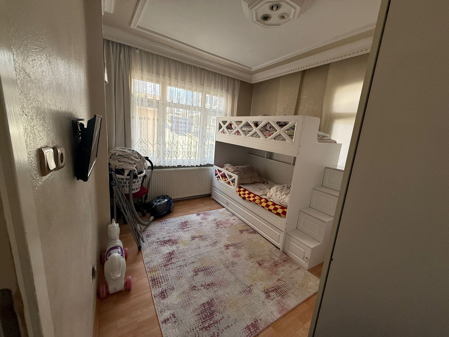 SAHİBİNDEN 95 MT 2+1 LÜX ÇİFT CEPHELİ BOL GÜNEŞLİ KİRALIK DAİRE