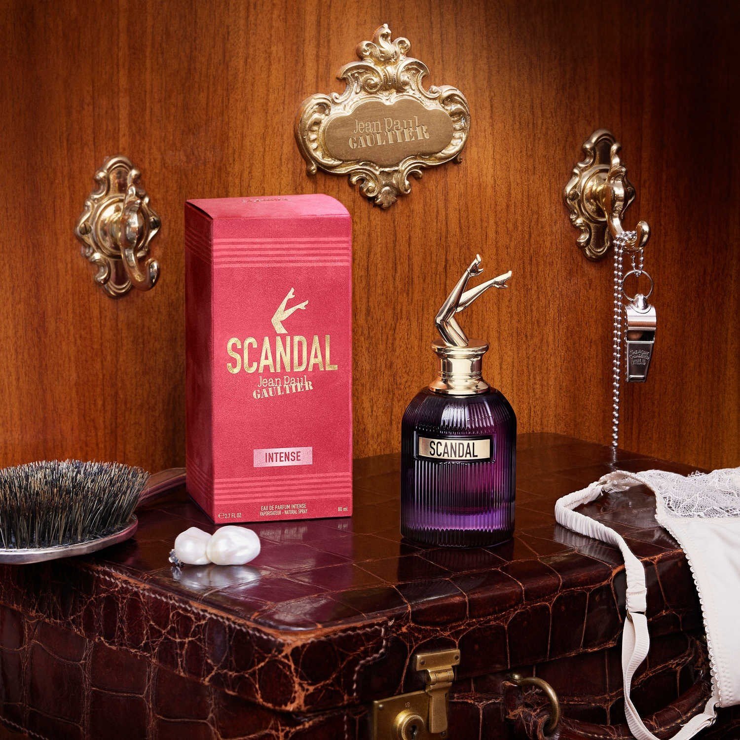 scandal-intense-for-her-eau-de-parfum-4b96f1.jpg