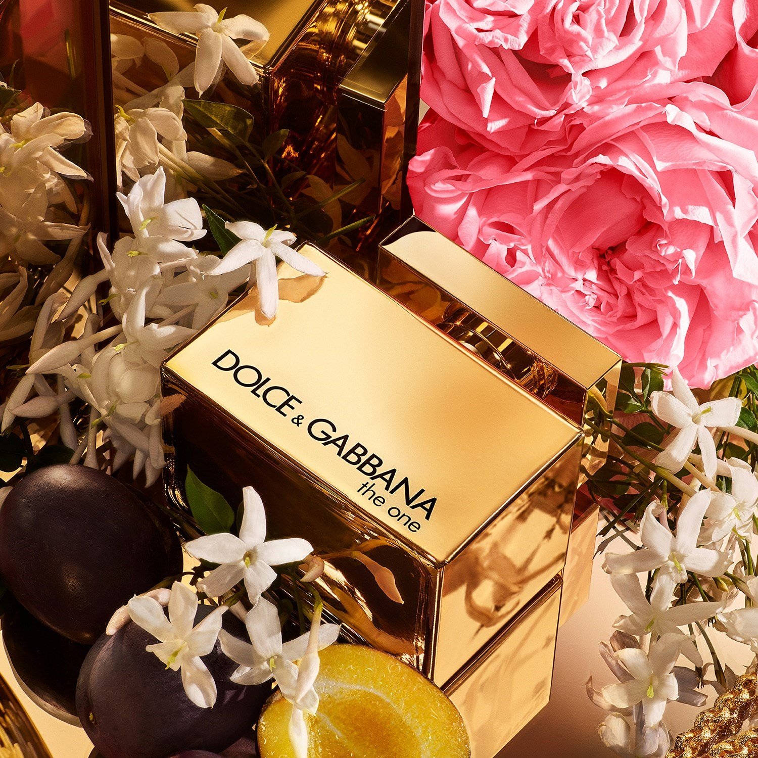 the-one-gold-eau-de-parfum-intense-f3f9-9.jpg