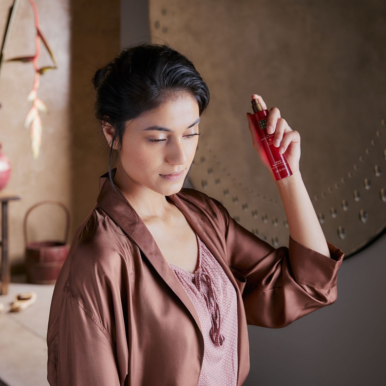 the-ritual-of-ayurveda-parfumlu-sac-vu-774fa3.jpg