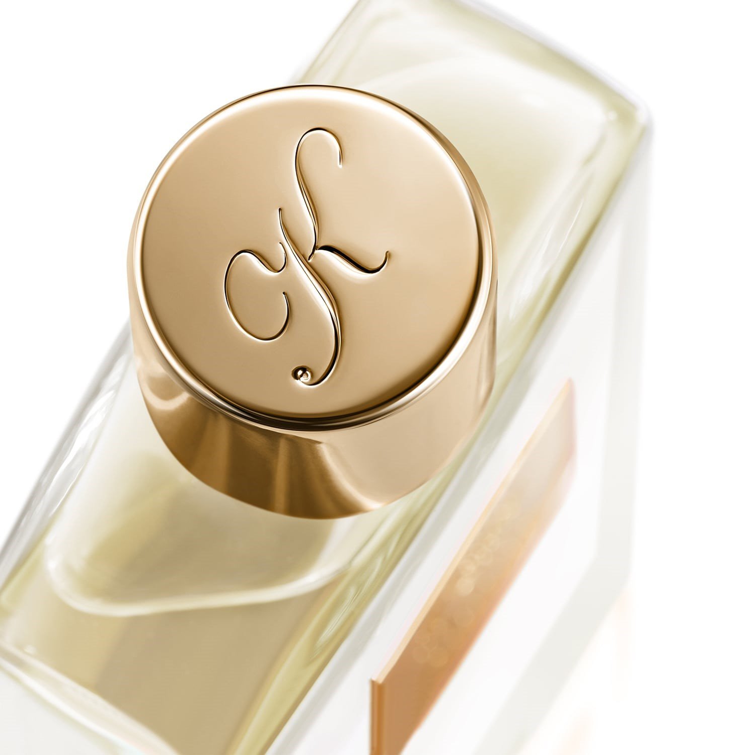 woman-in-gold-eau-de-parfum--3eeea.jpg