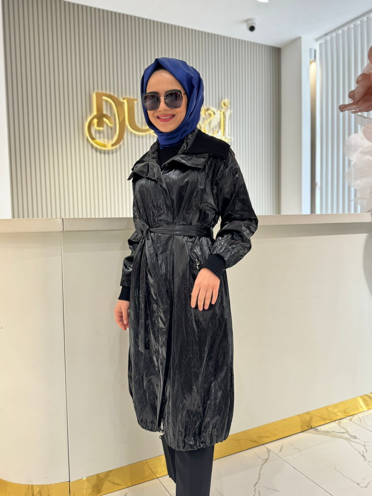 38401 Trençkot  - SİYAH