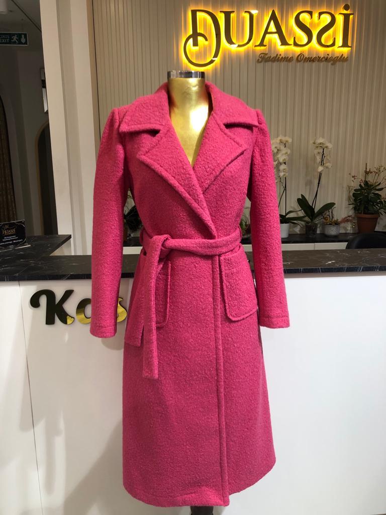 Cep Detaylı Kuşaklı Bukle Kaban 6003 - PEMBE