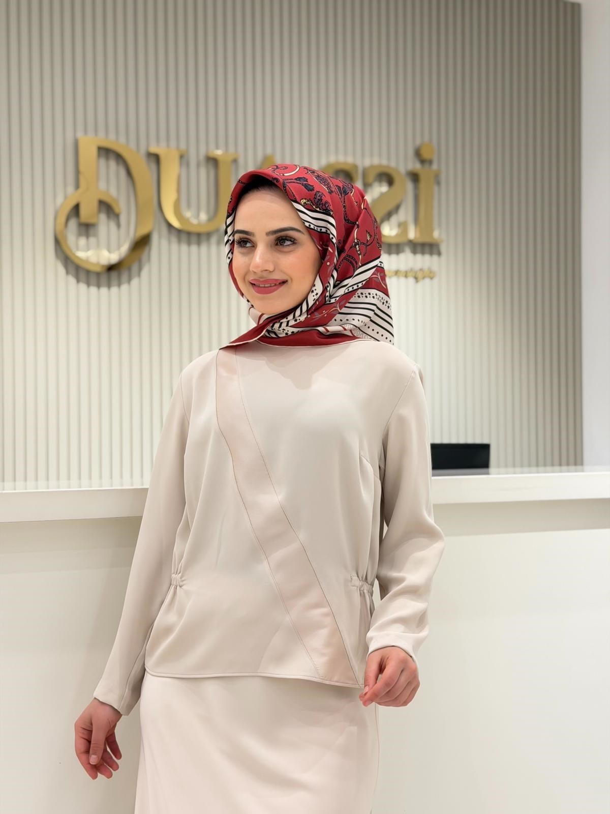 Demet İpek 36106 Bluz
