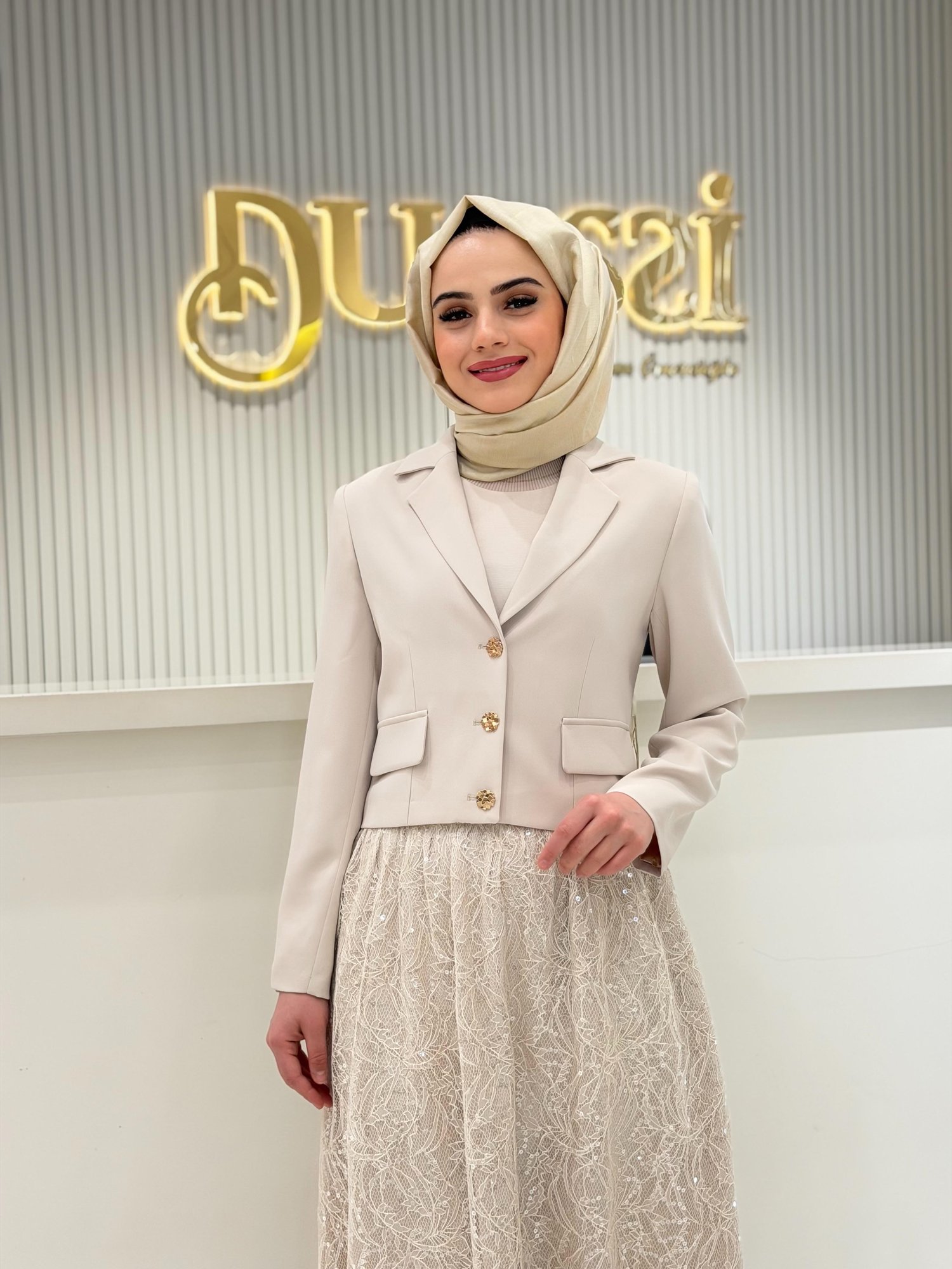 Demet İpek 66111 Kap