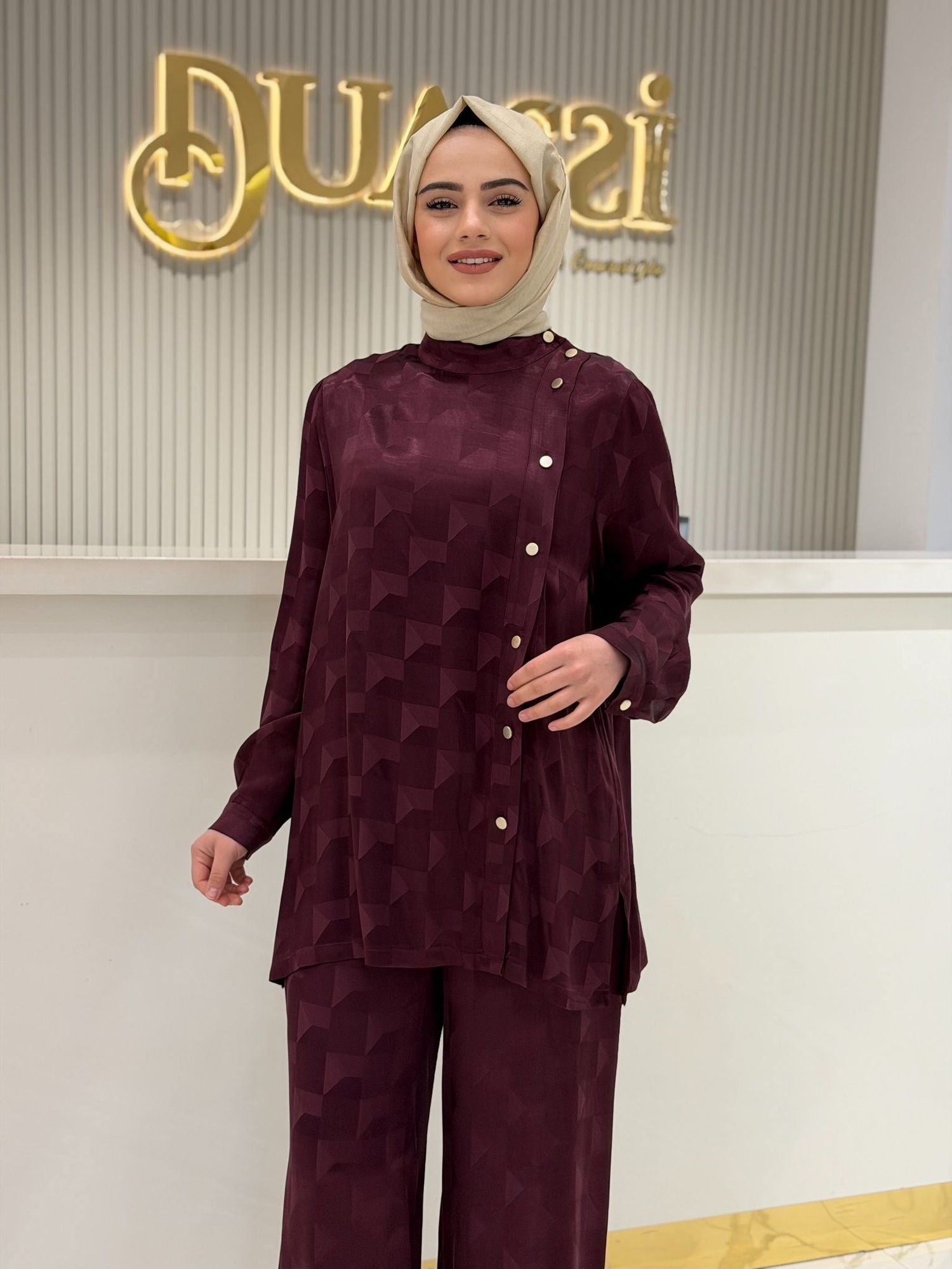 Ghisa 4196 Takım