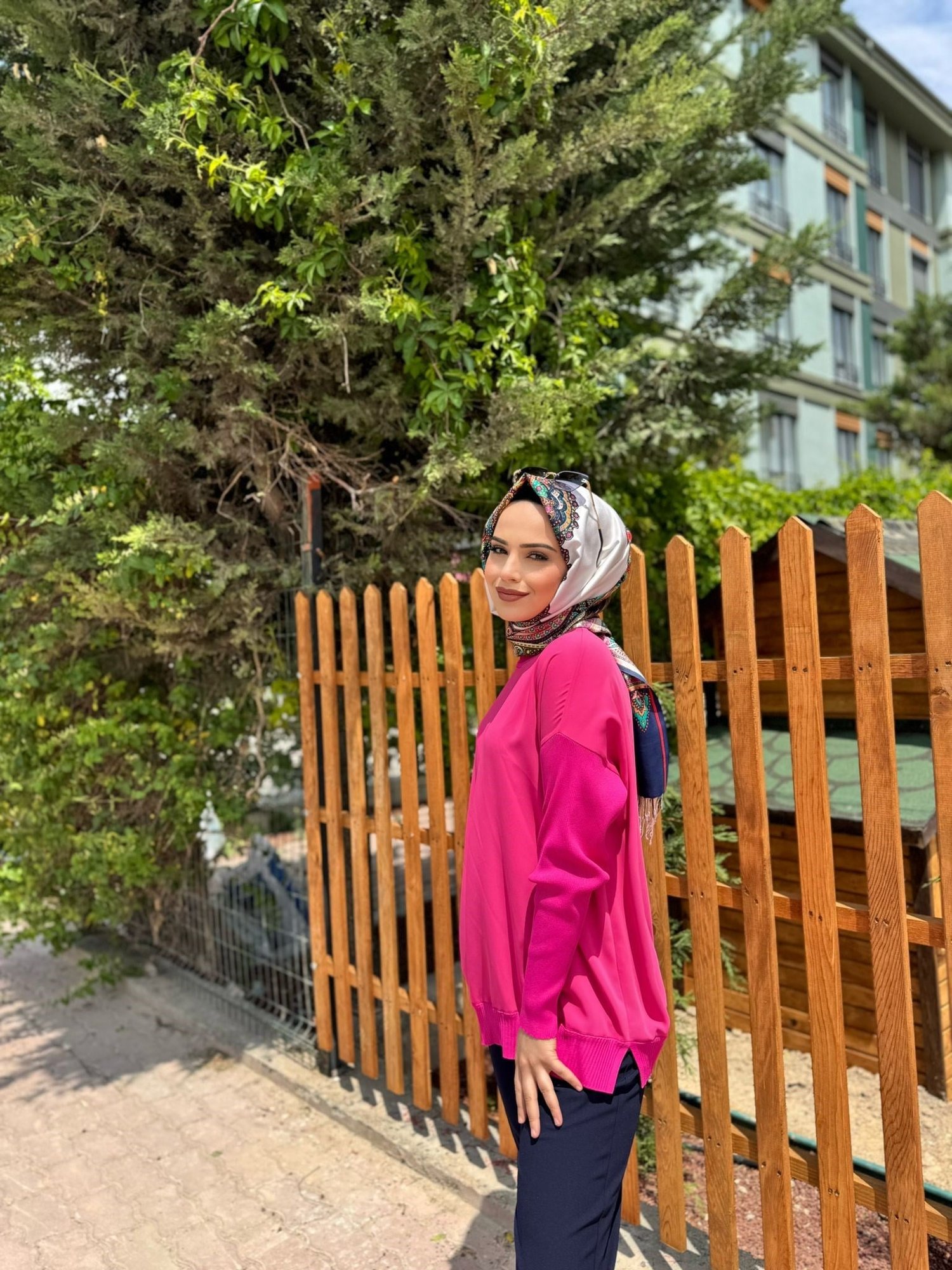 Ghisa Tunik  - PEMBE
