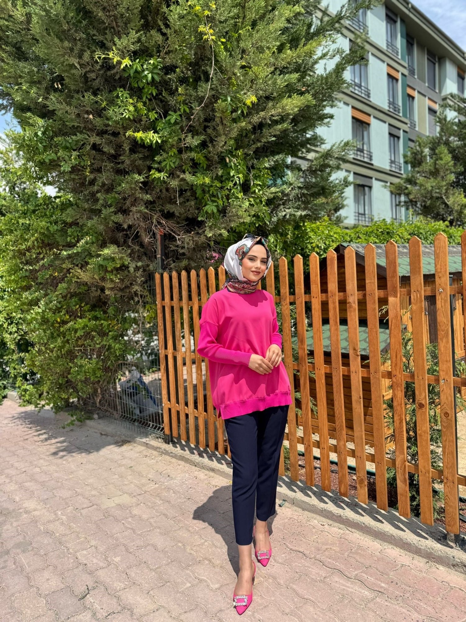 Ghisa Tunik  - PEMBE
