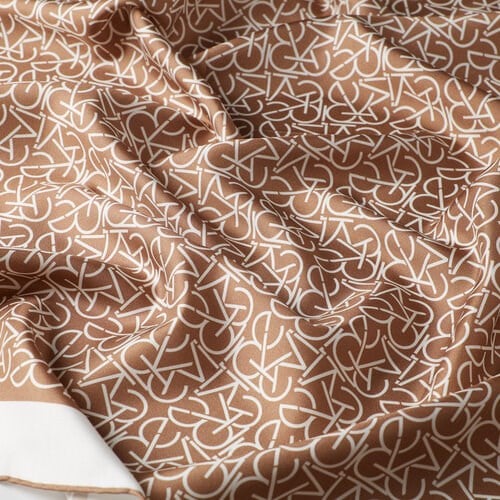 İpekevi Typo Monogram Sütlü Kahve Tivil İpek Eşarp 1119 - KAHVE