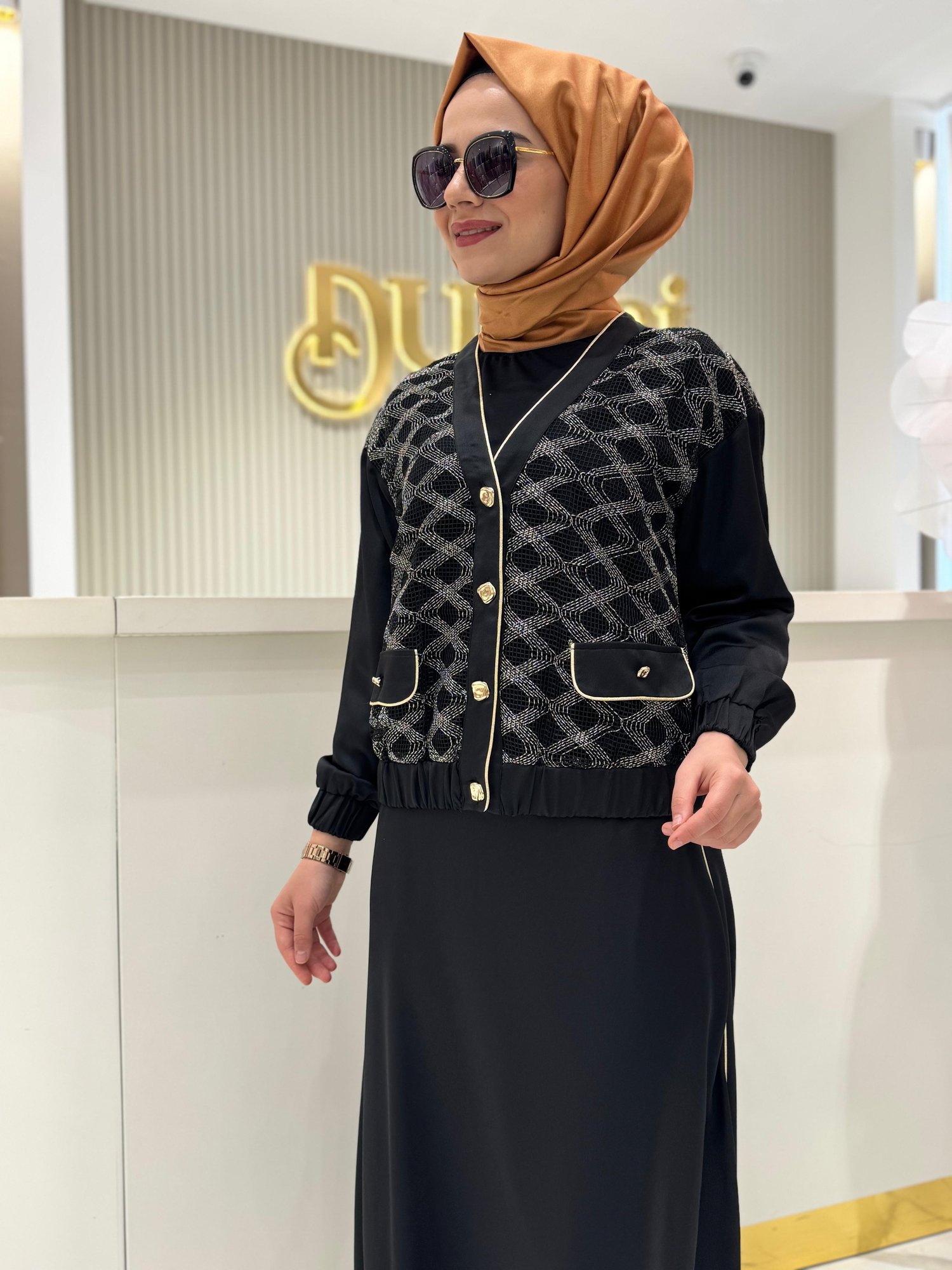 Müsemma Ayşan Takım  - Siyah