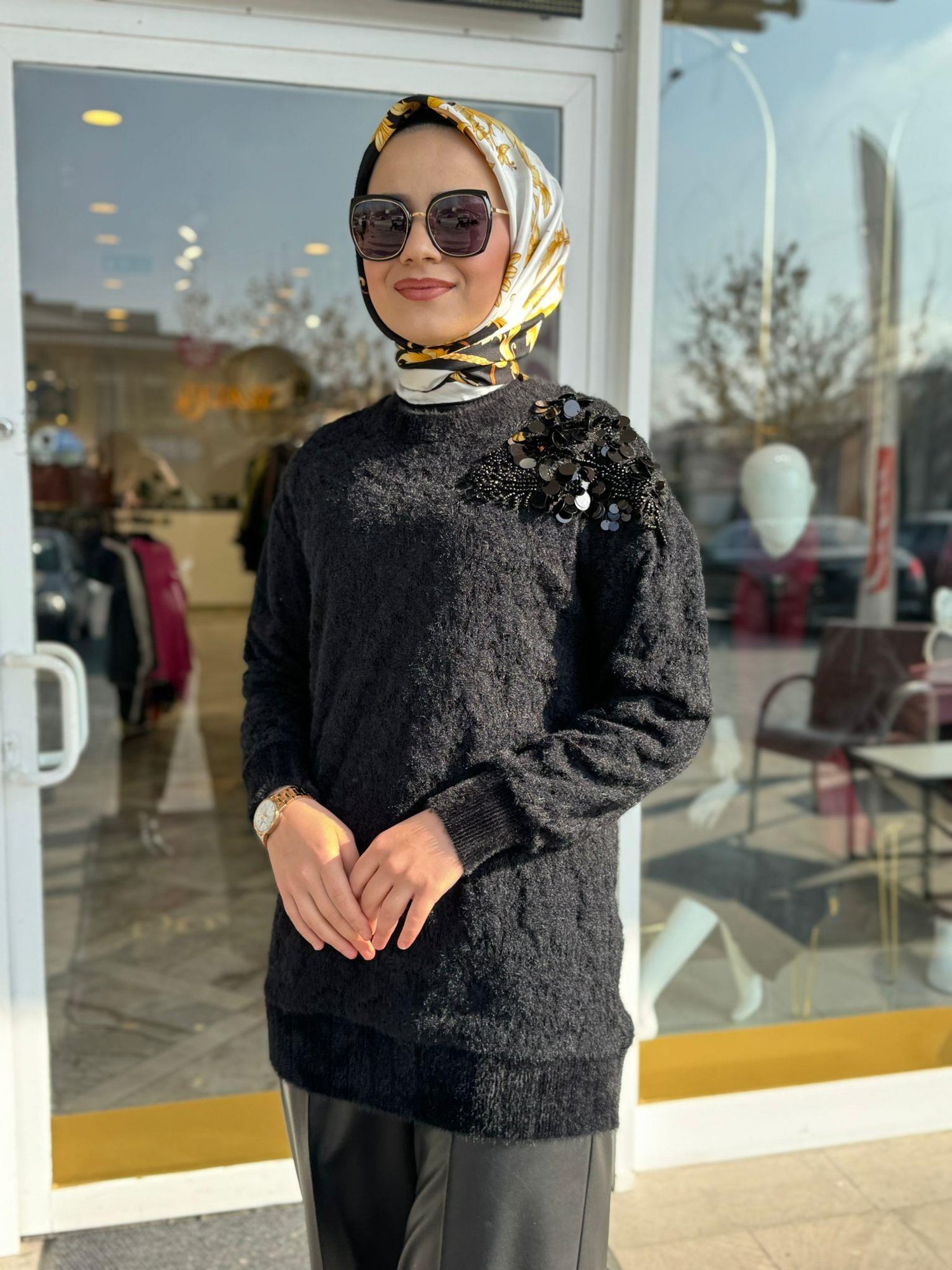 My312 Omzu İşlemeli Triko Bluz 8415 - SİYAH
