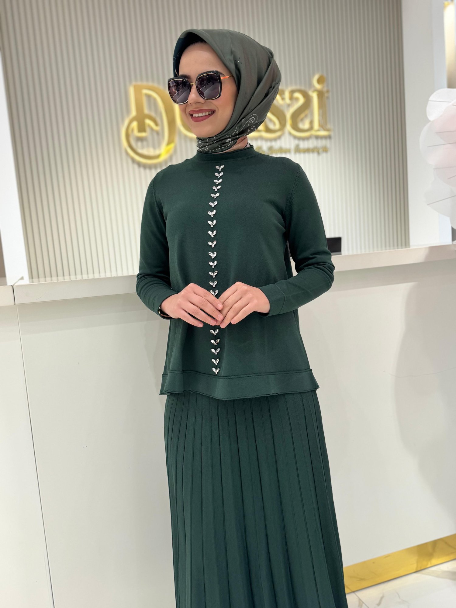 Nuss 1351 Takım  - YEŞİL
