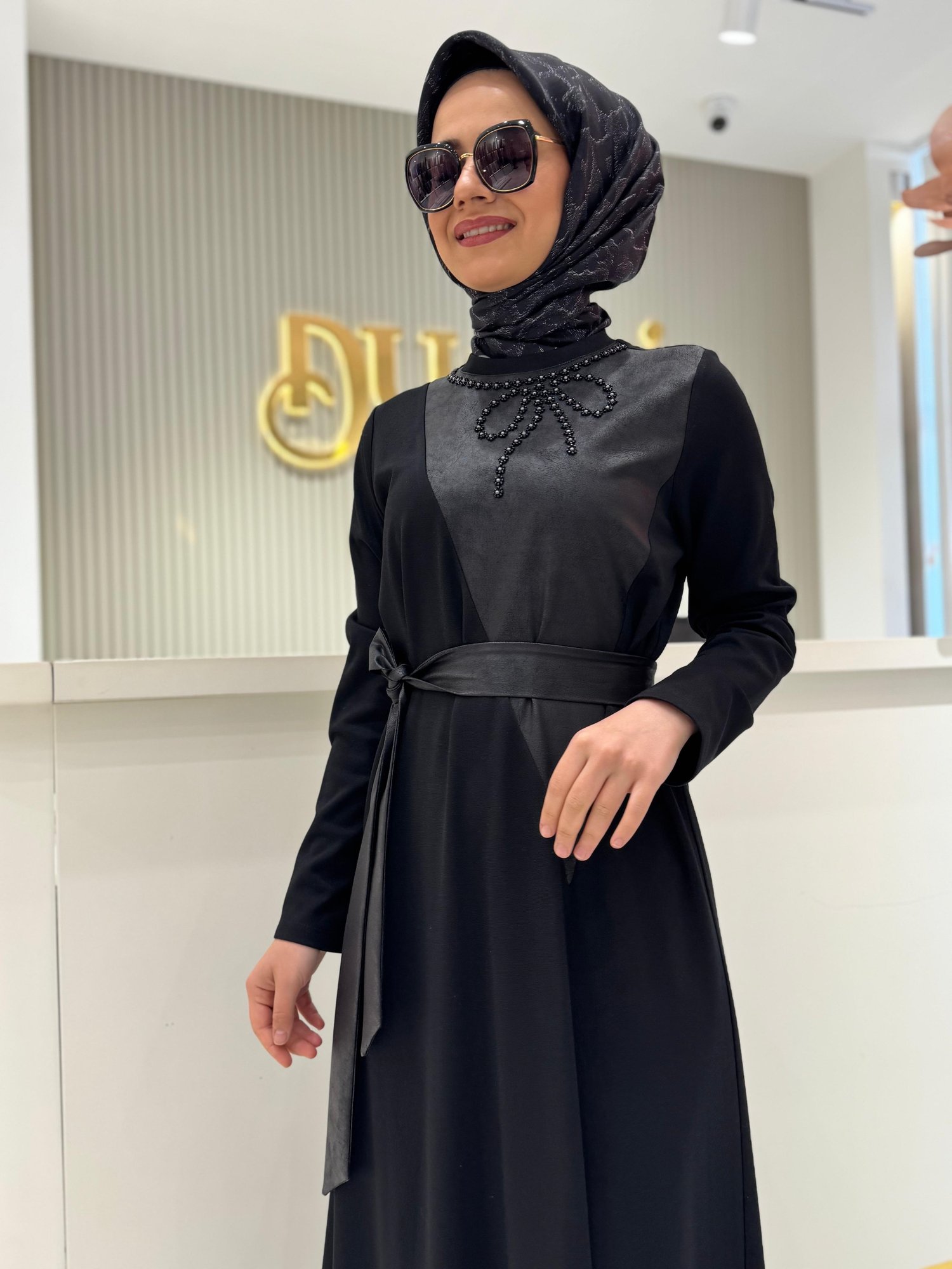 Orhan 1741 Elbise  - SİYAH