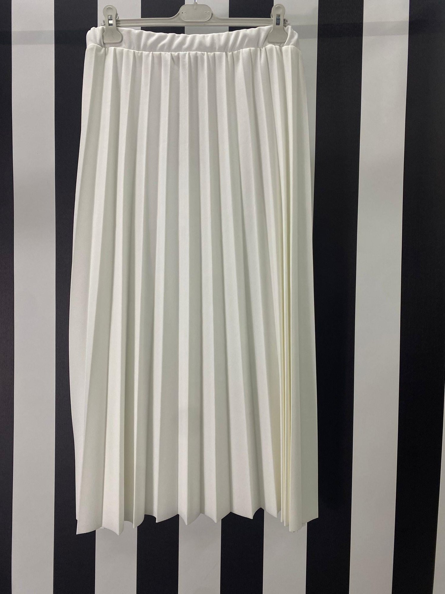Piliseli Safir Krep Etek 802 - Beyaz
