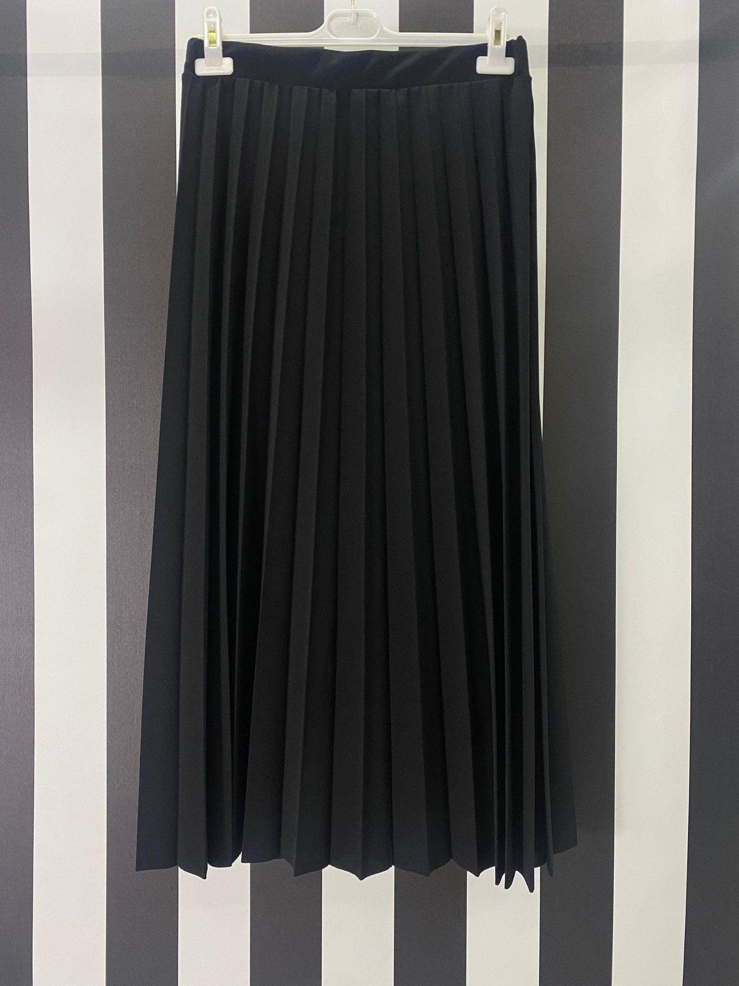 Piliseli Safir Krep Etek 802 - SİYAH
