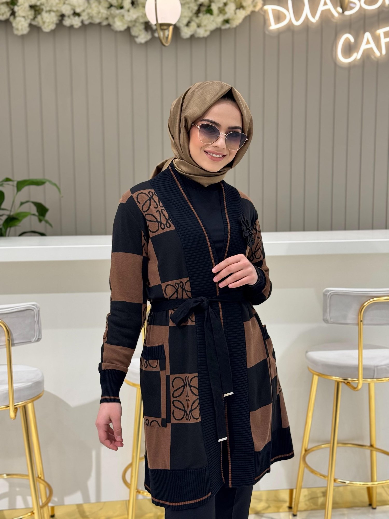 Qmash Bronş Detaylı Hırka 32 - KAHVE