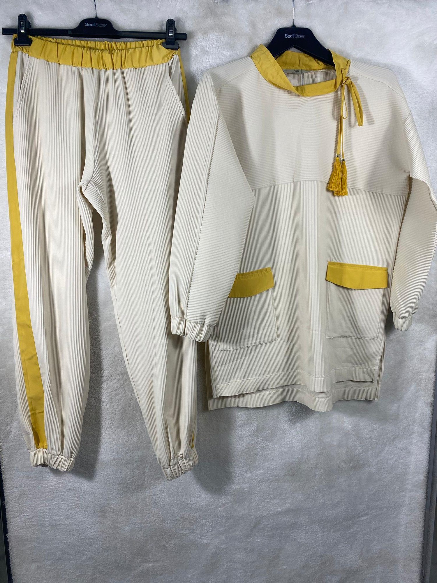 Seçil Yaka Detaylı Pantolonlu Tunik Takım 1002 - krem