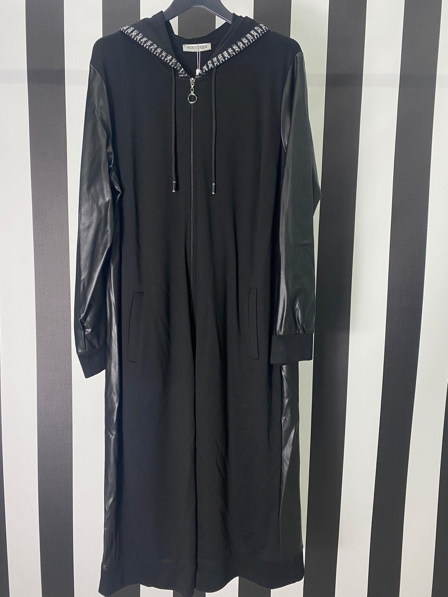 Sırt Baskı Detaylı Kap 9601 - SİYAH