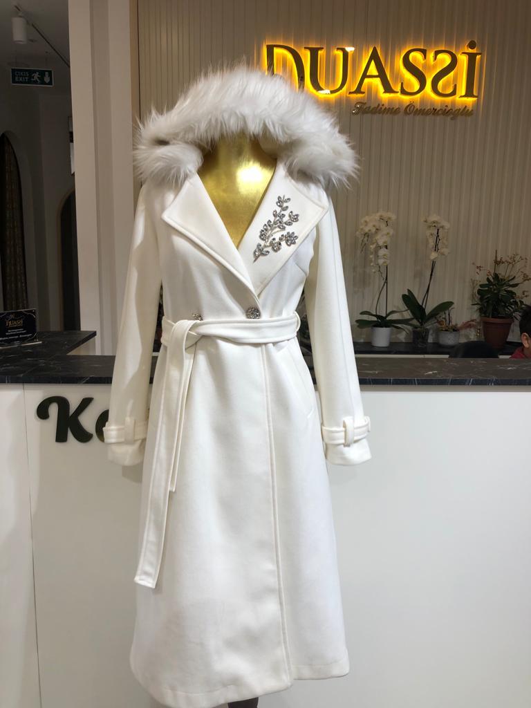 Taş İşleme Detaylı Kaban 5008 - Beyaz