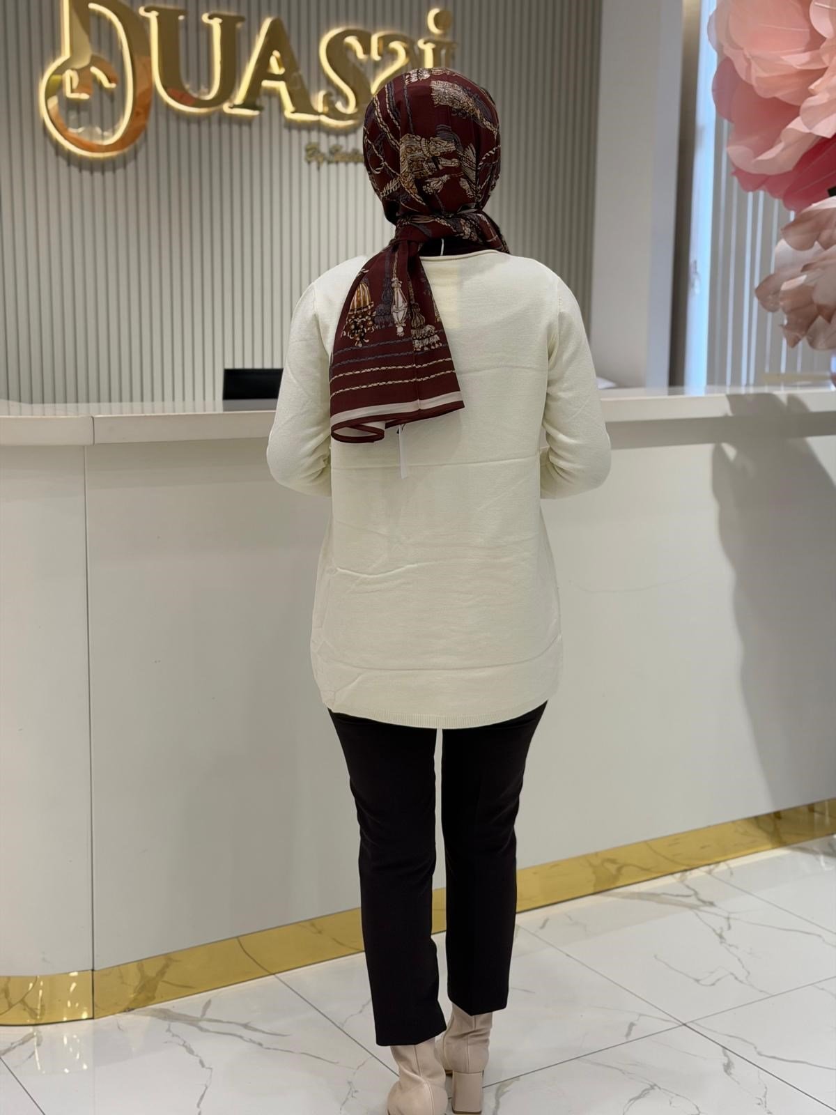 Tnk.21762.1 Etek Ucu Taş Detaylı Triko Tunik