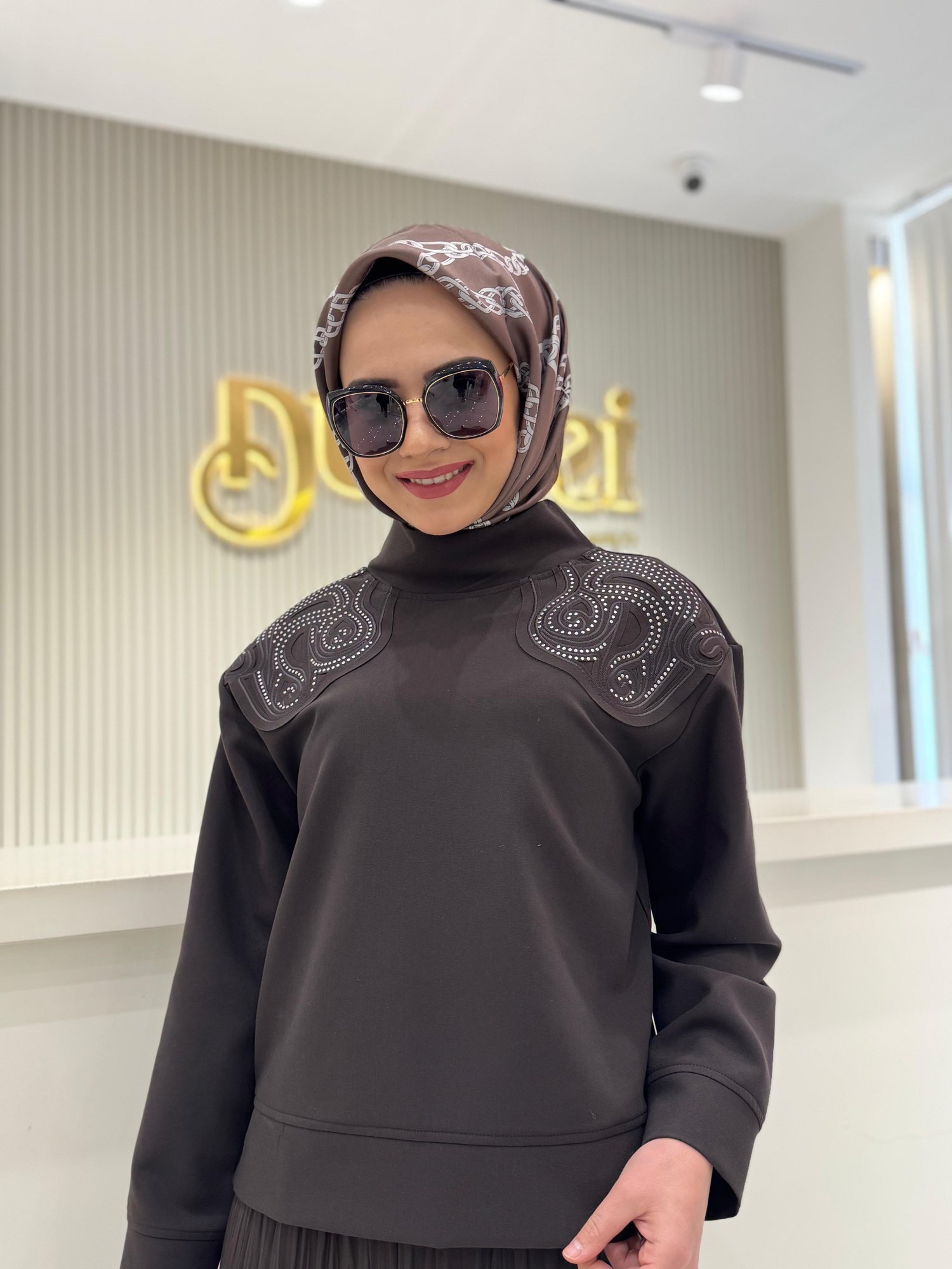 Venöve Lulu Sweat