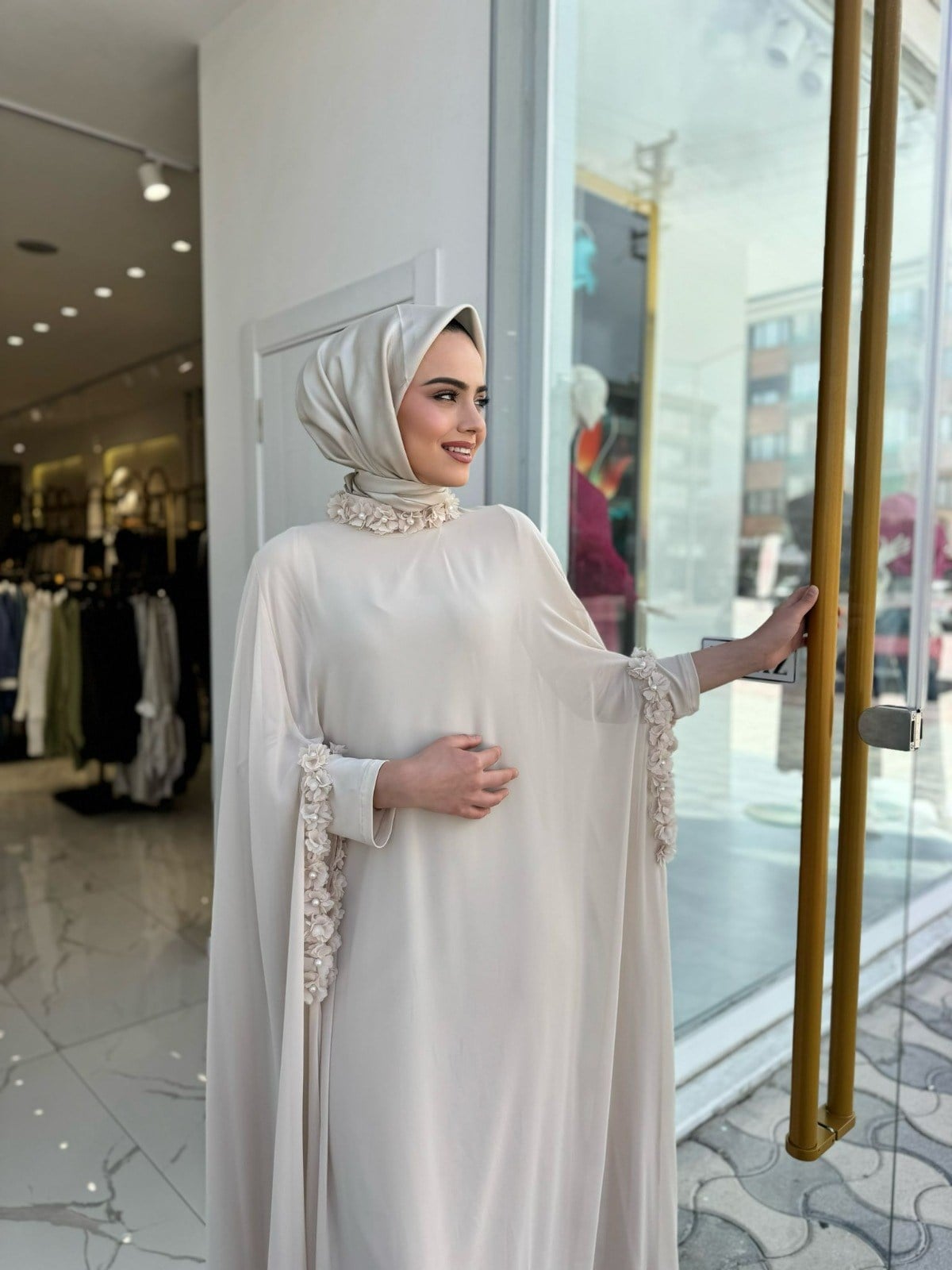 White Corner Abaya 3211 - BEJ