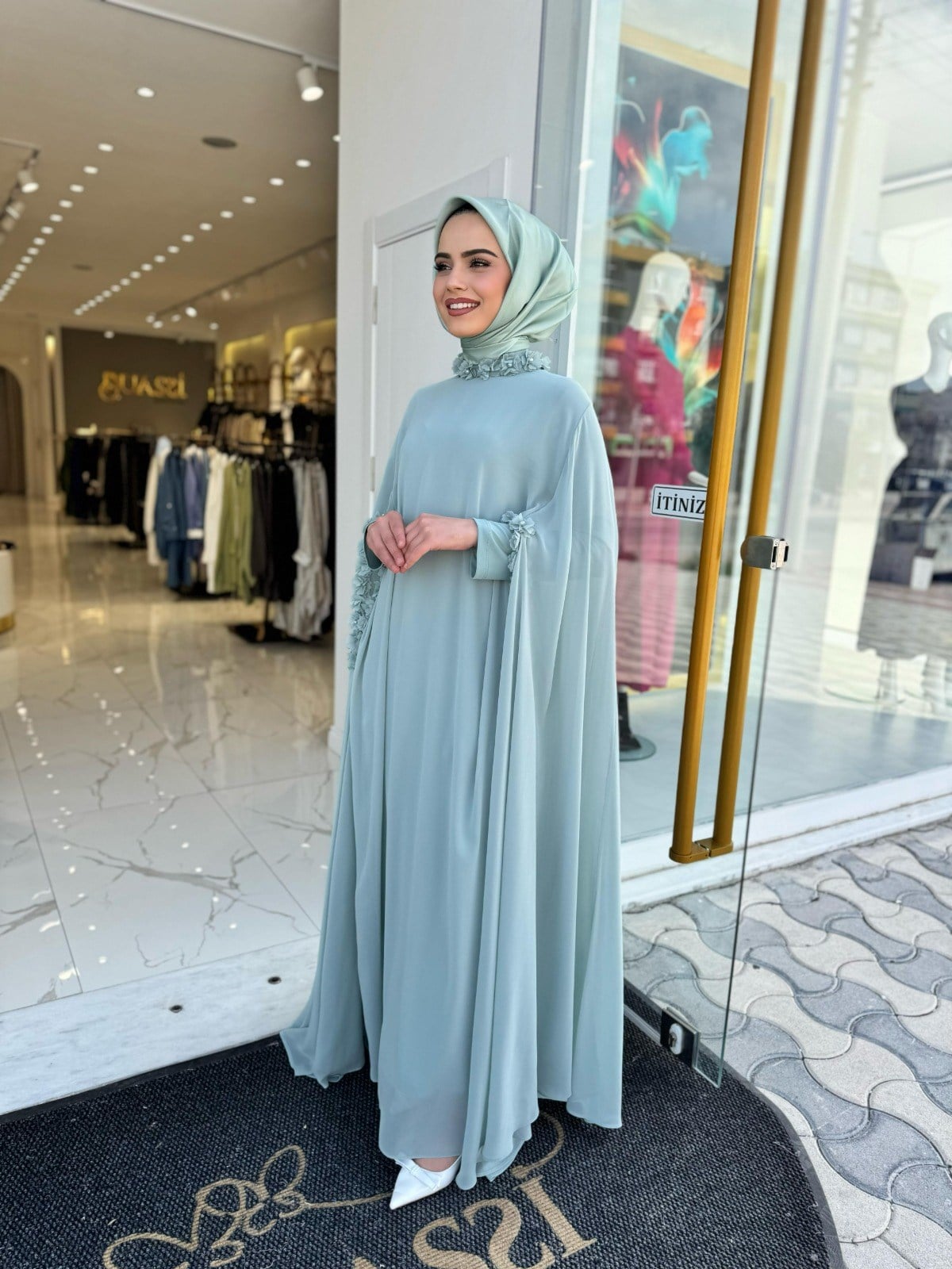White Corner Abaya 3211 - MİNT