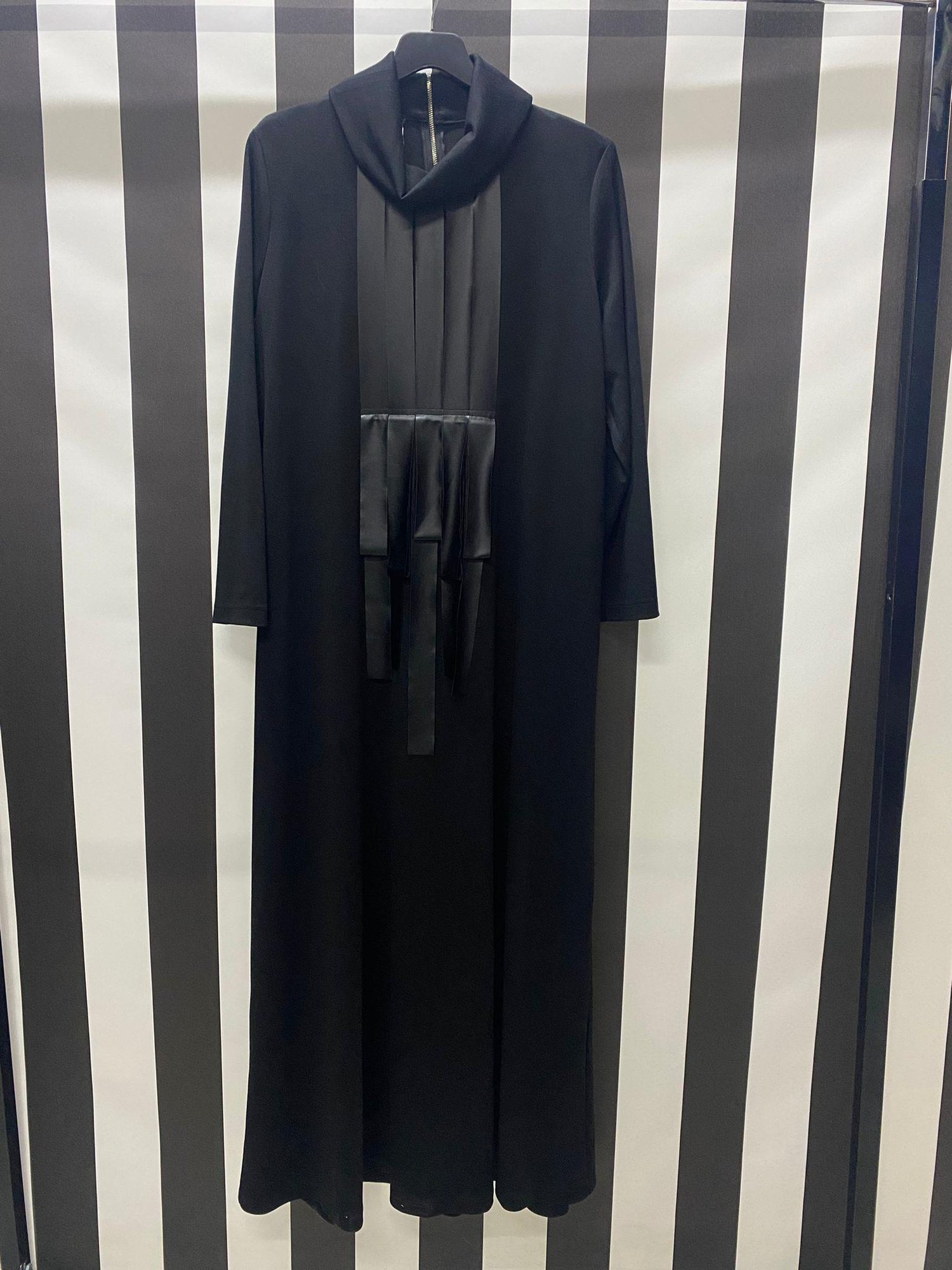 Yaka Detaylı Elbise 9107 - SİYAH