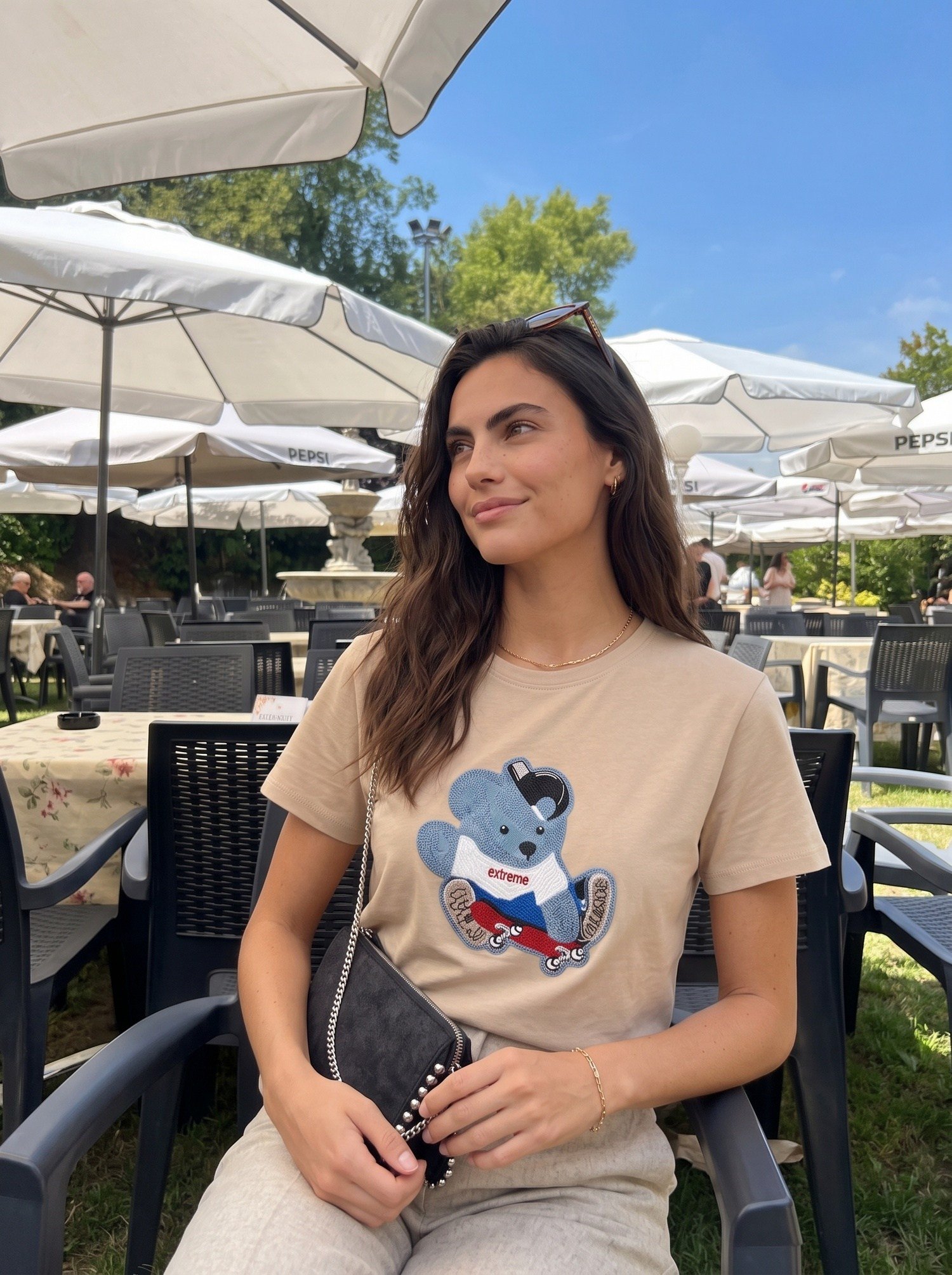 Bej Ayıcık Nakışlı Tişört