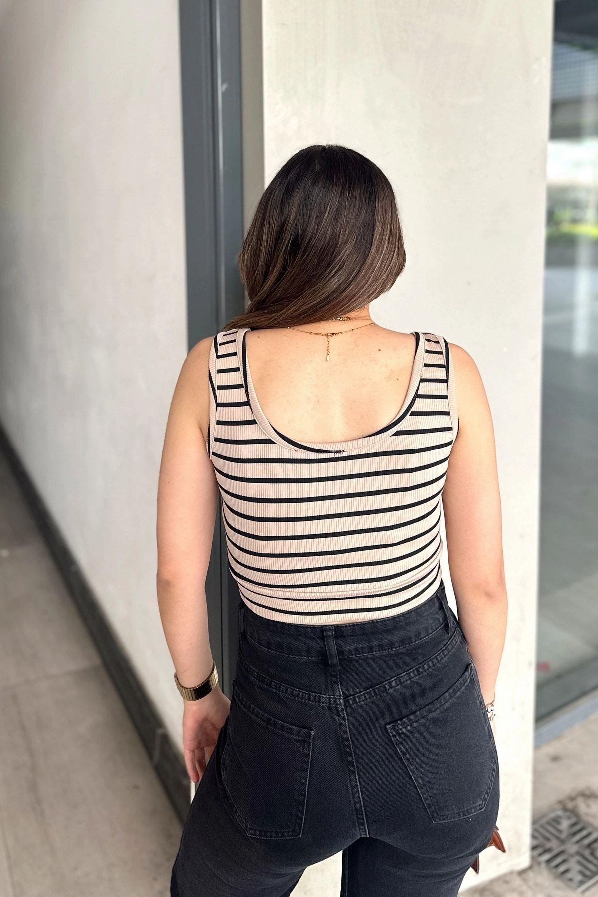 bej-cizgili-slim-crop-bluz-812d3a.jpg